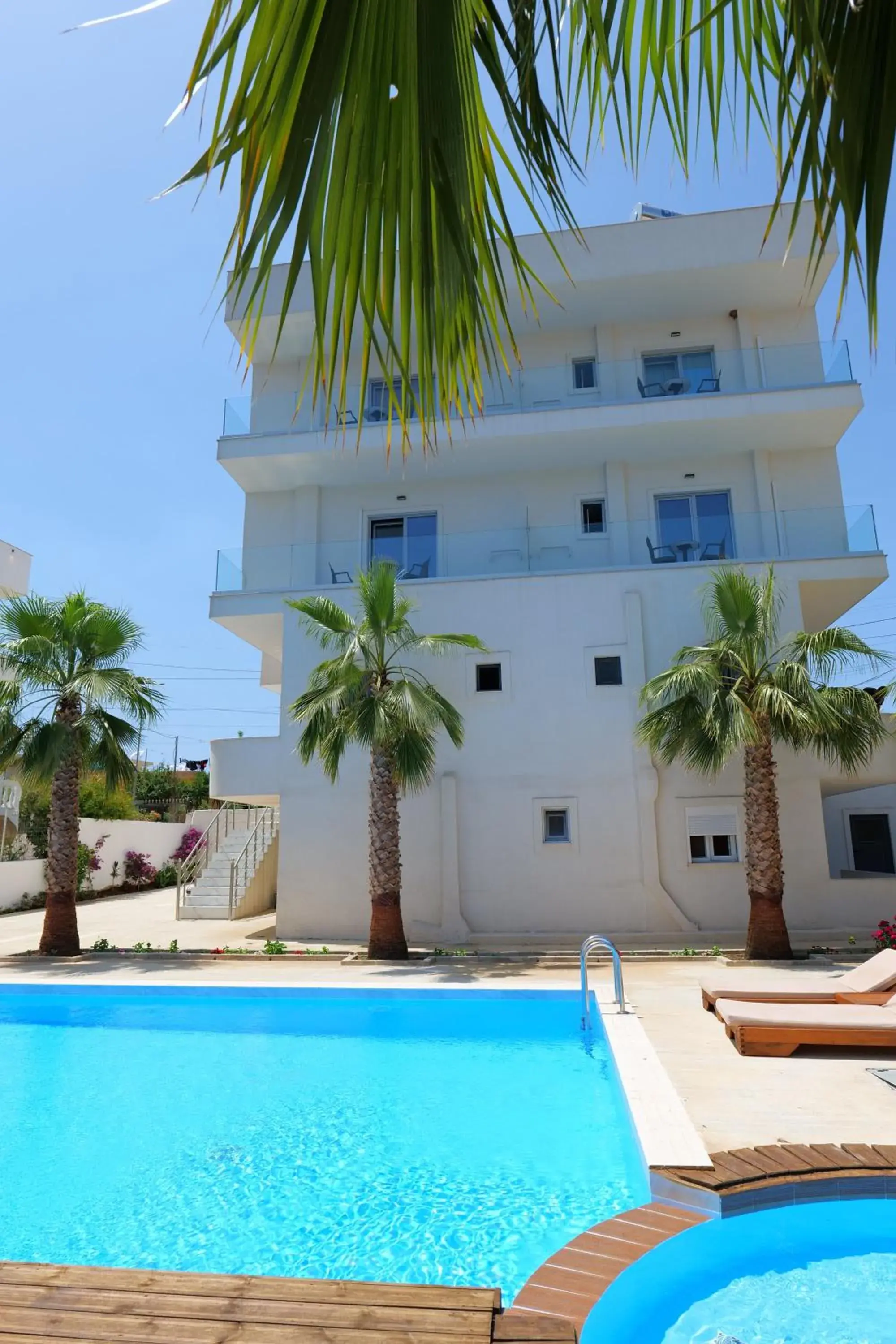 Property building in Kuburi Hotel Property building in Kuburi Hotel