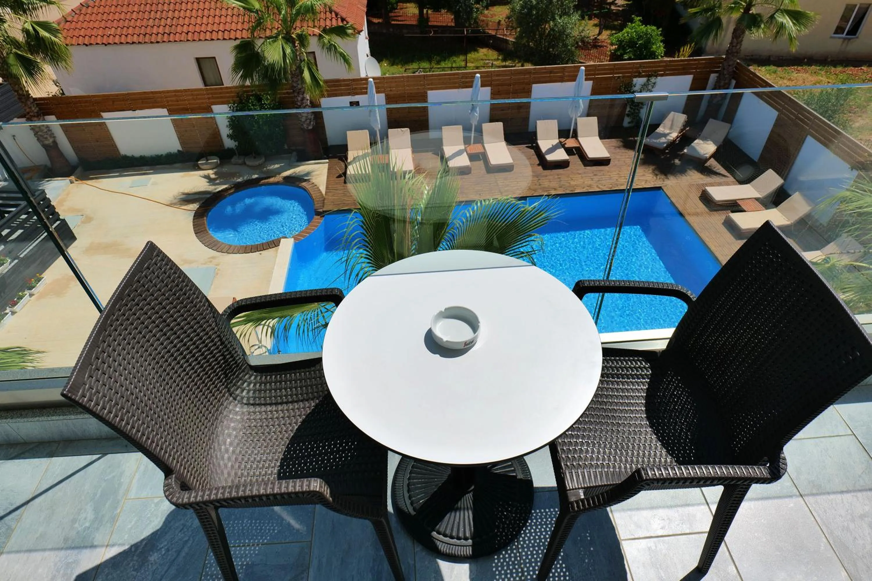 Balcony/Terrace in Kuburi Hotel