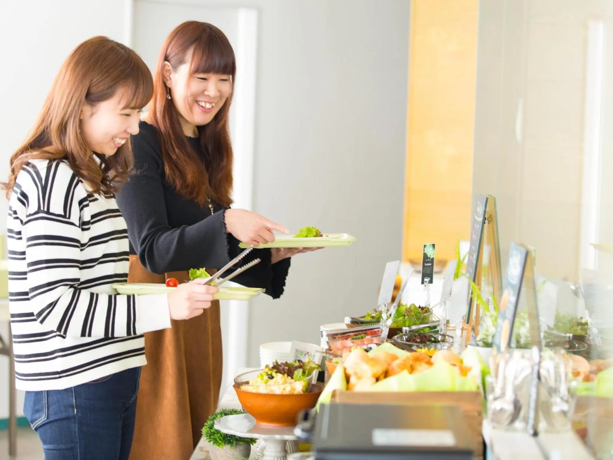 Restaurant/places to eat in Hotel AreaOne Sakaiminato Marina