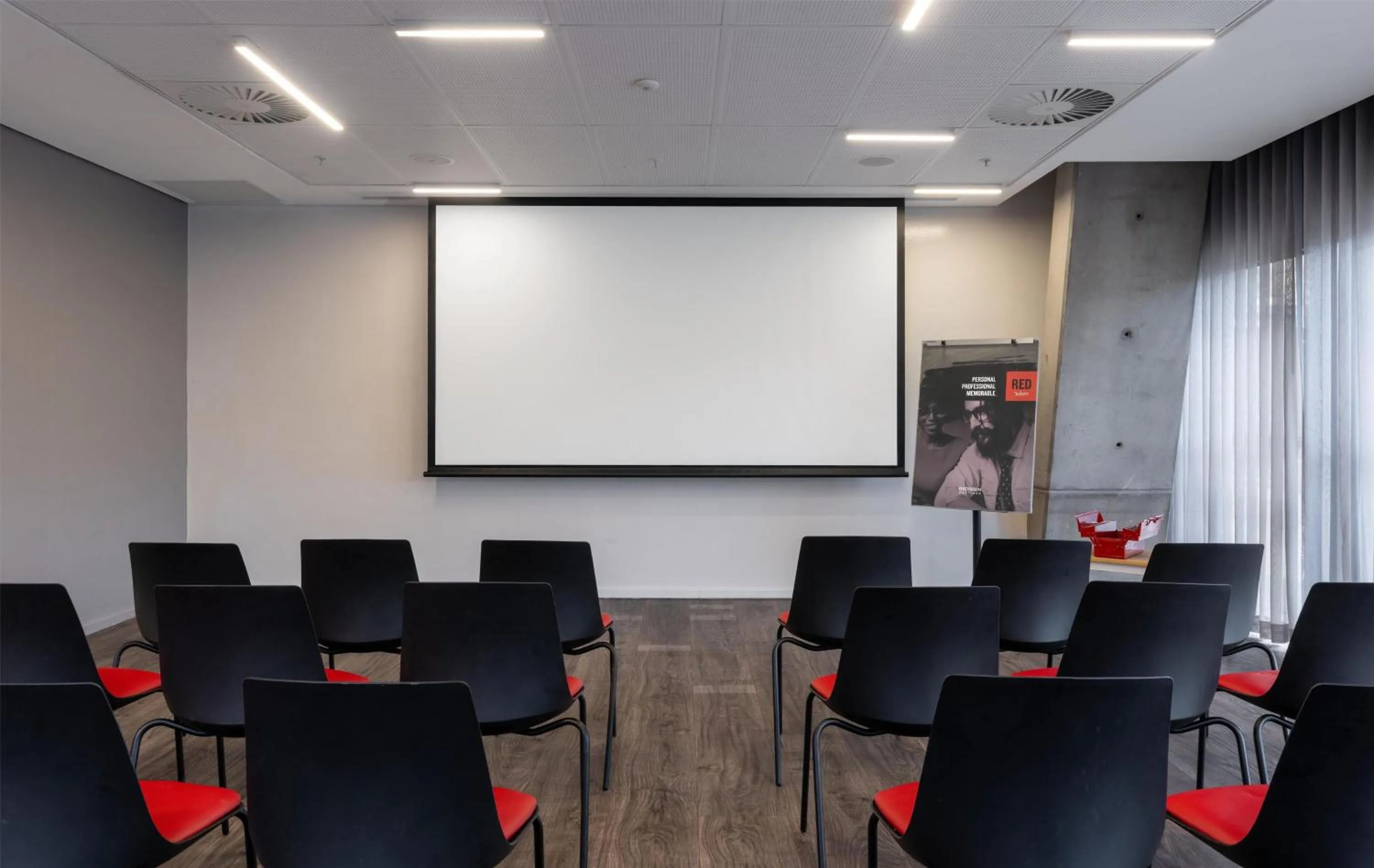 Meeting/conference room in Radisson RED Hotel V&A Waterfront Cape Town