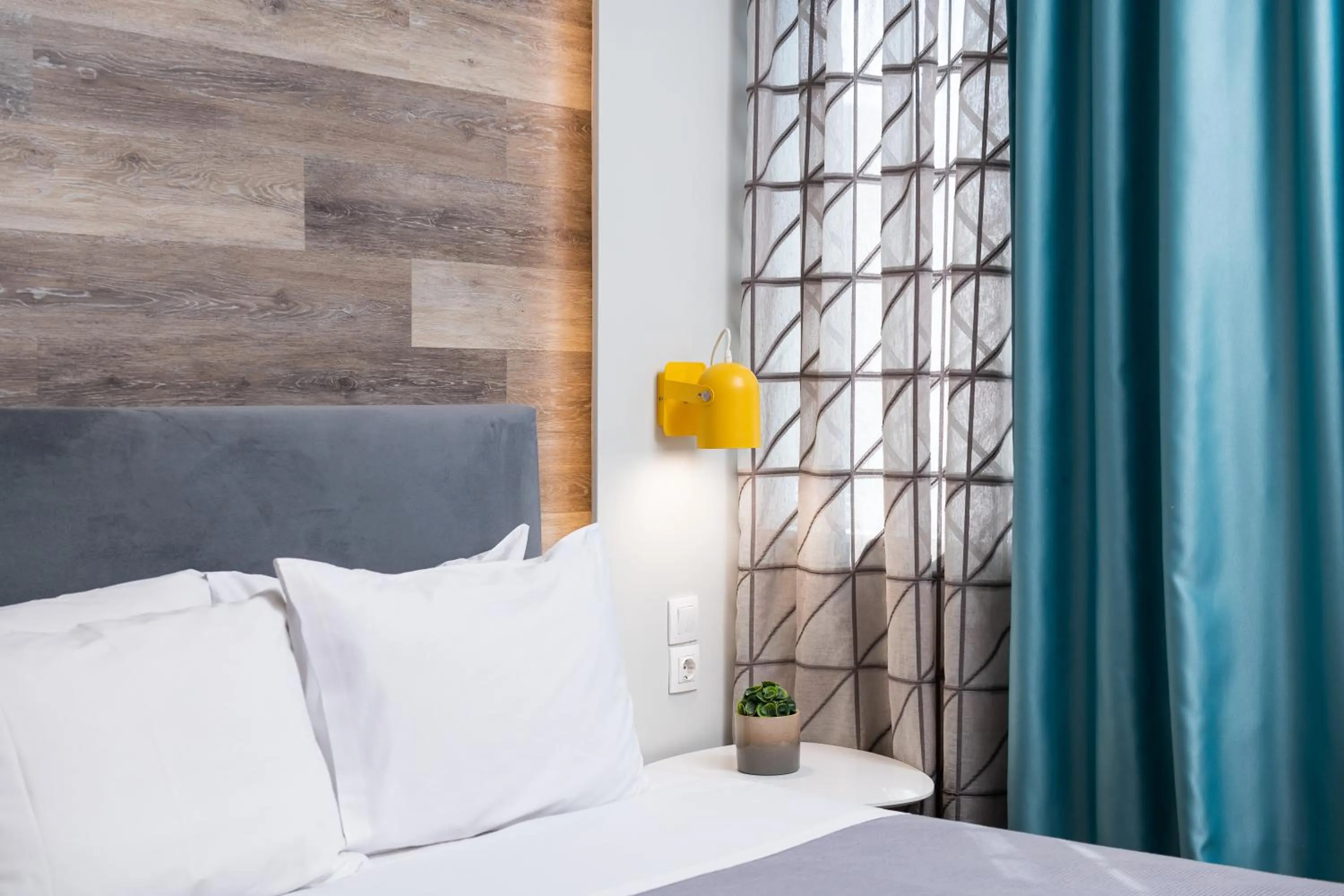 Bed in Enattica Syntagma Living