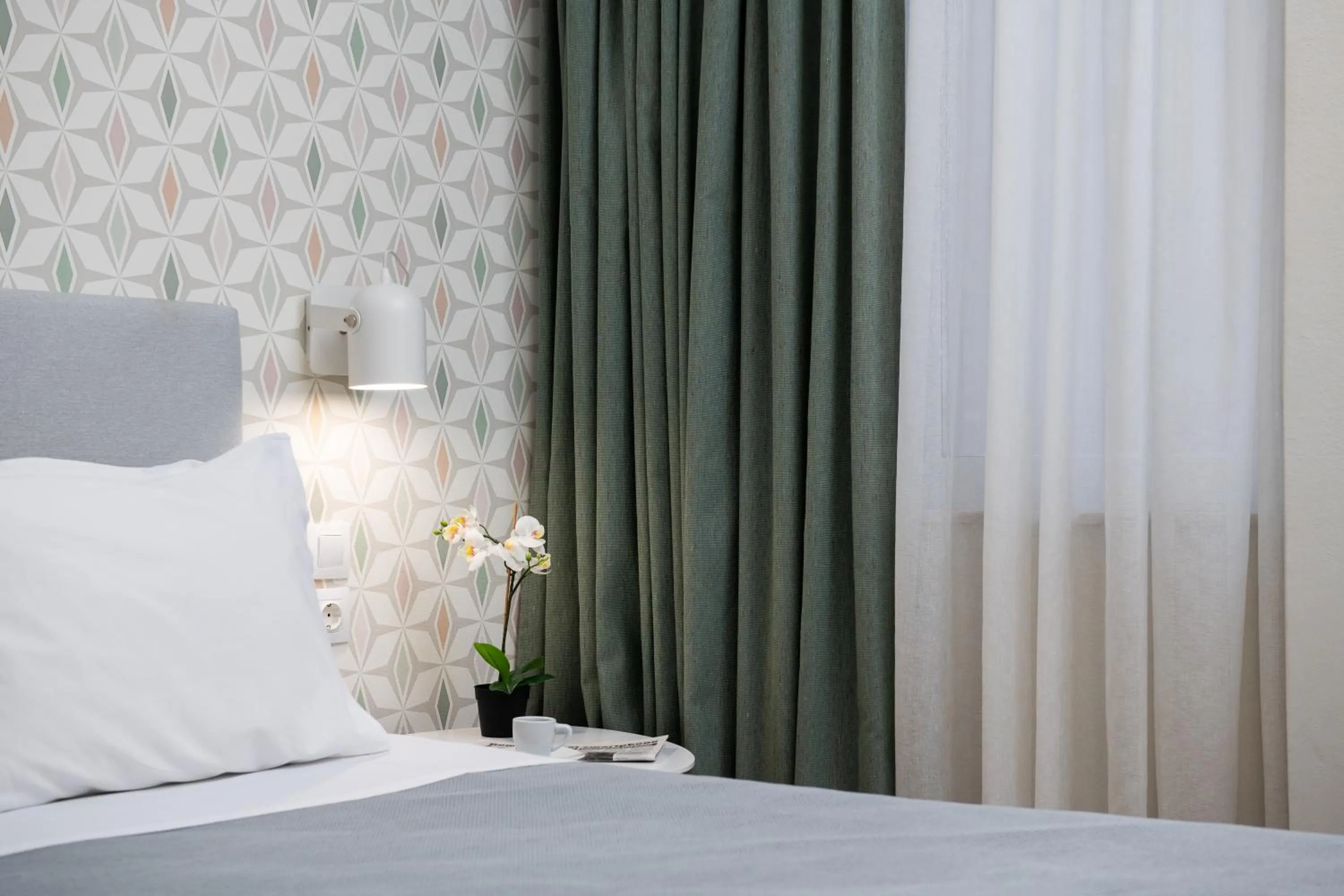 Bed in Enattica Syntagma Living