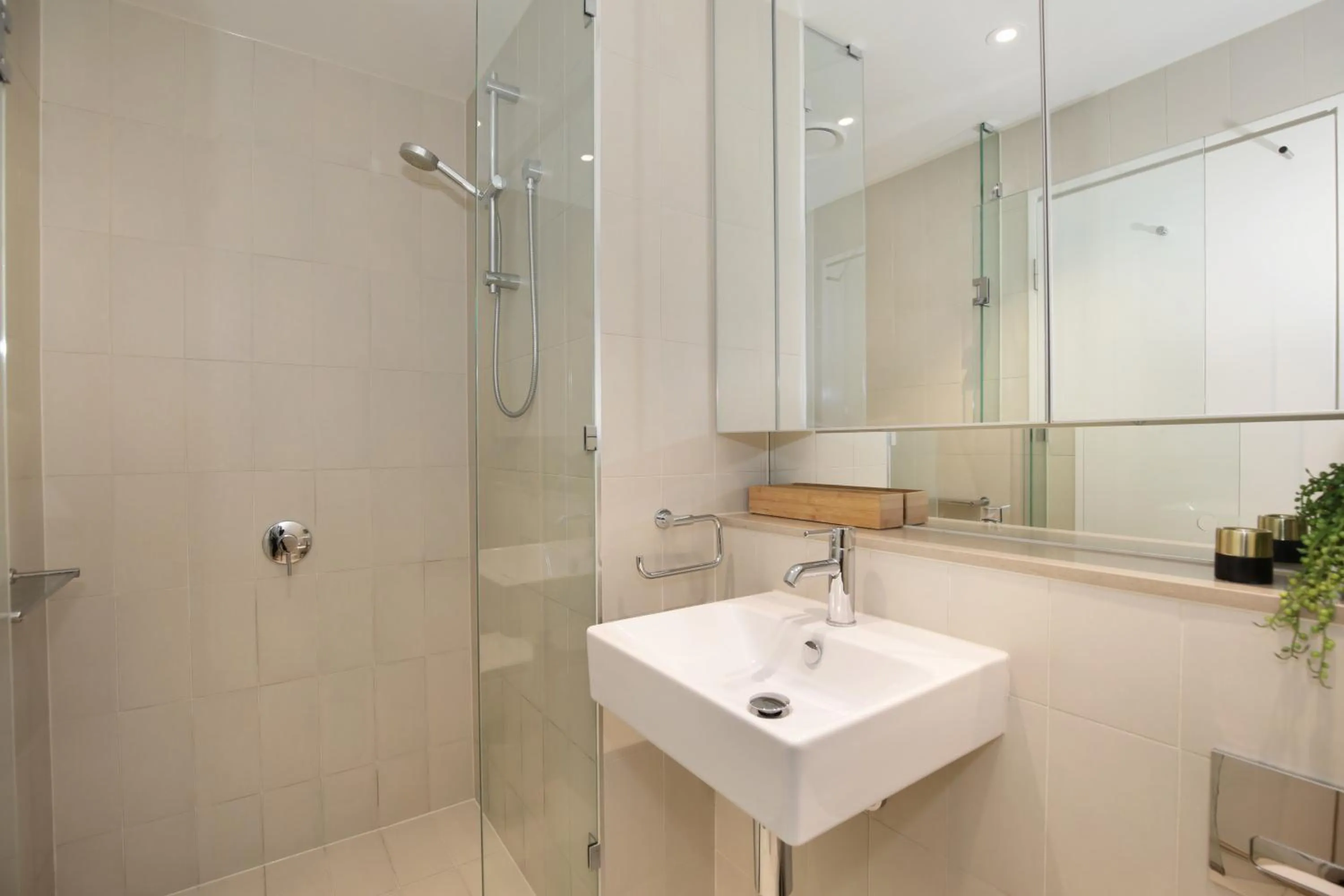 Bathroom in Orange Stay Apartments