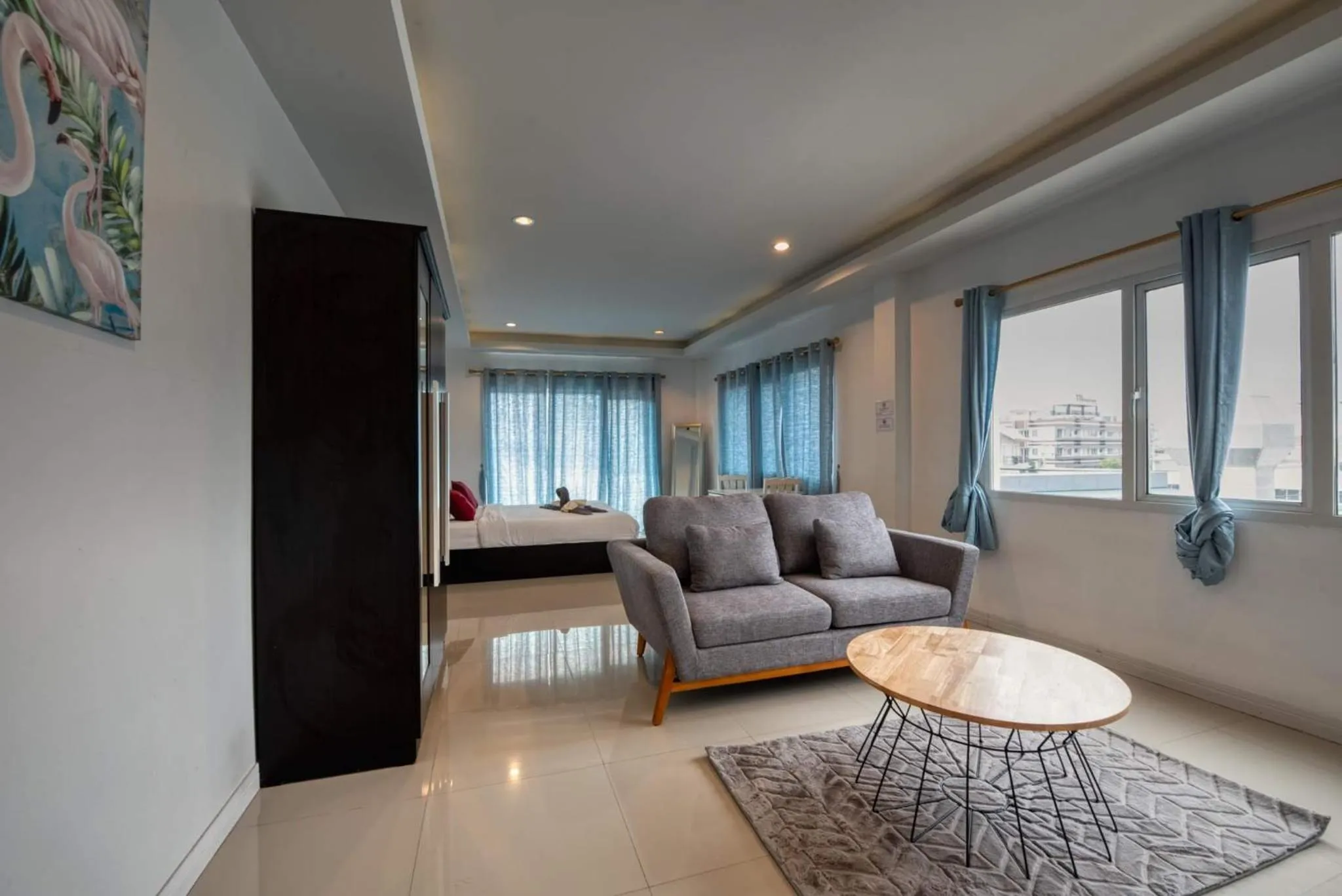 Lemon Loft Boutique Room