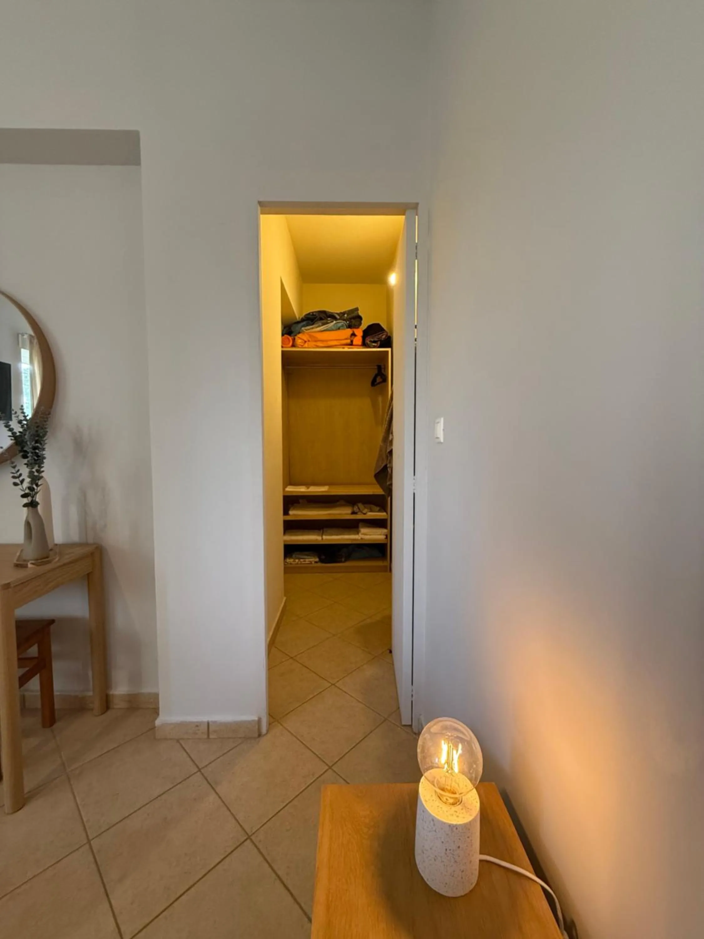 wardrobe in Anavyssos Garden House