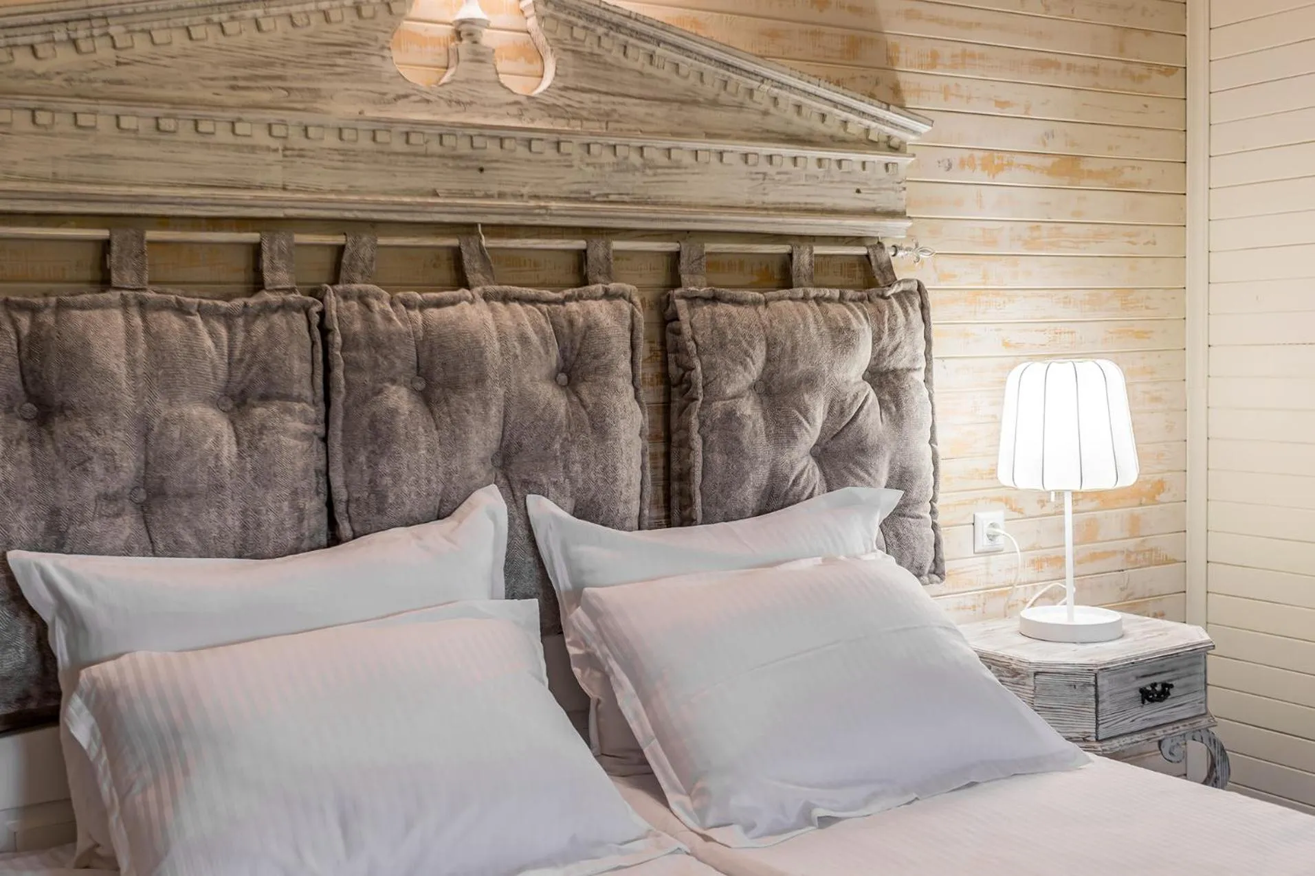 Bed in St Anastasia Hotel