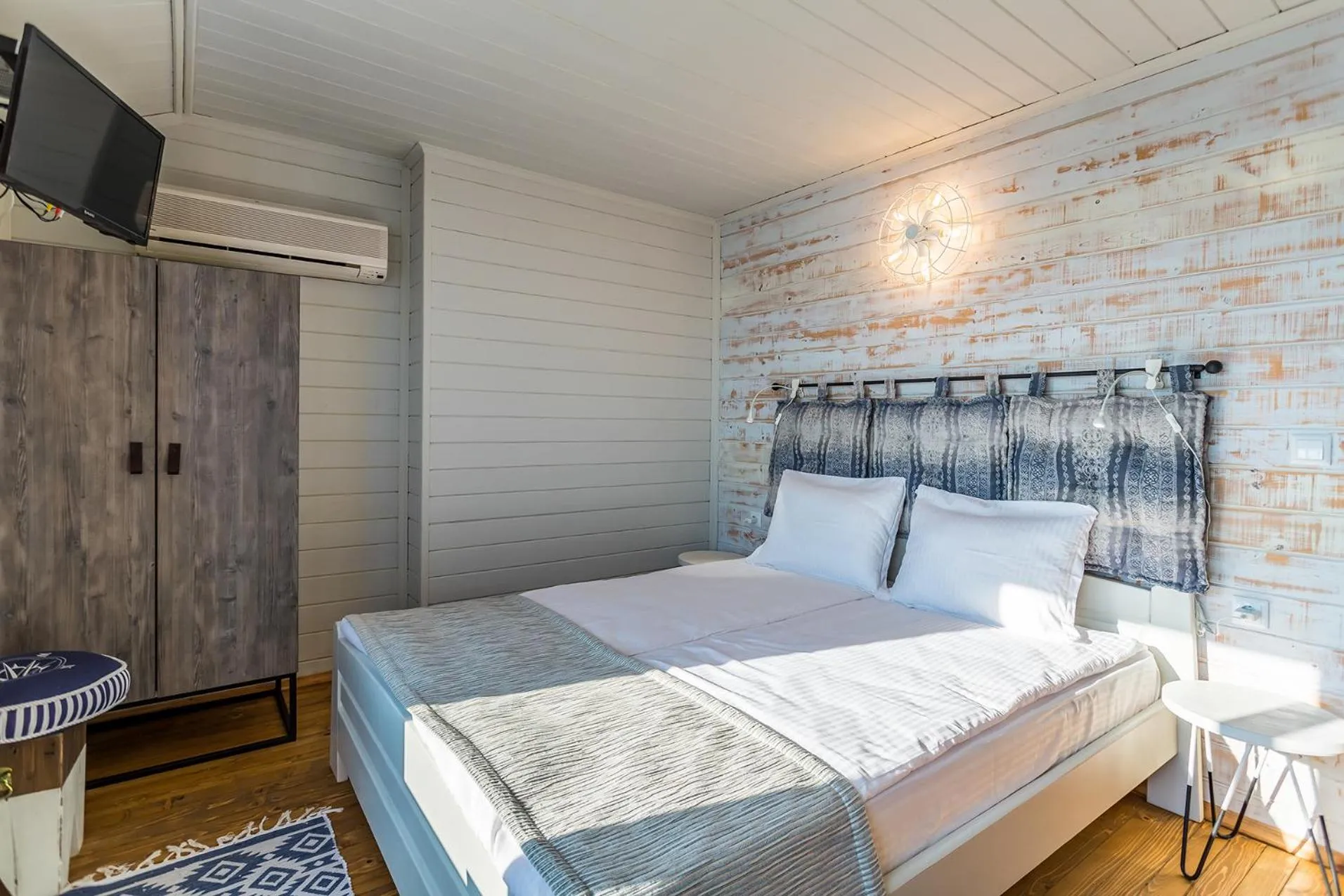 Bed in St Anastasia Hotel