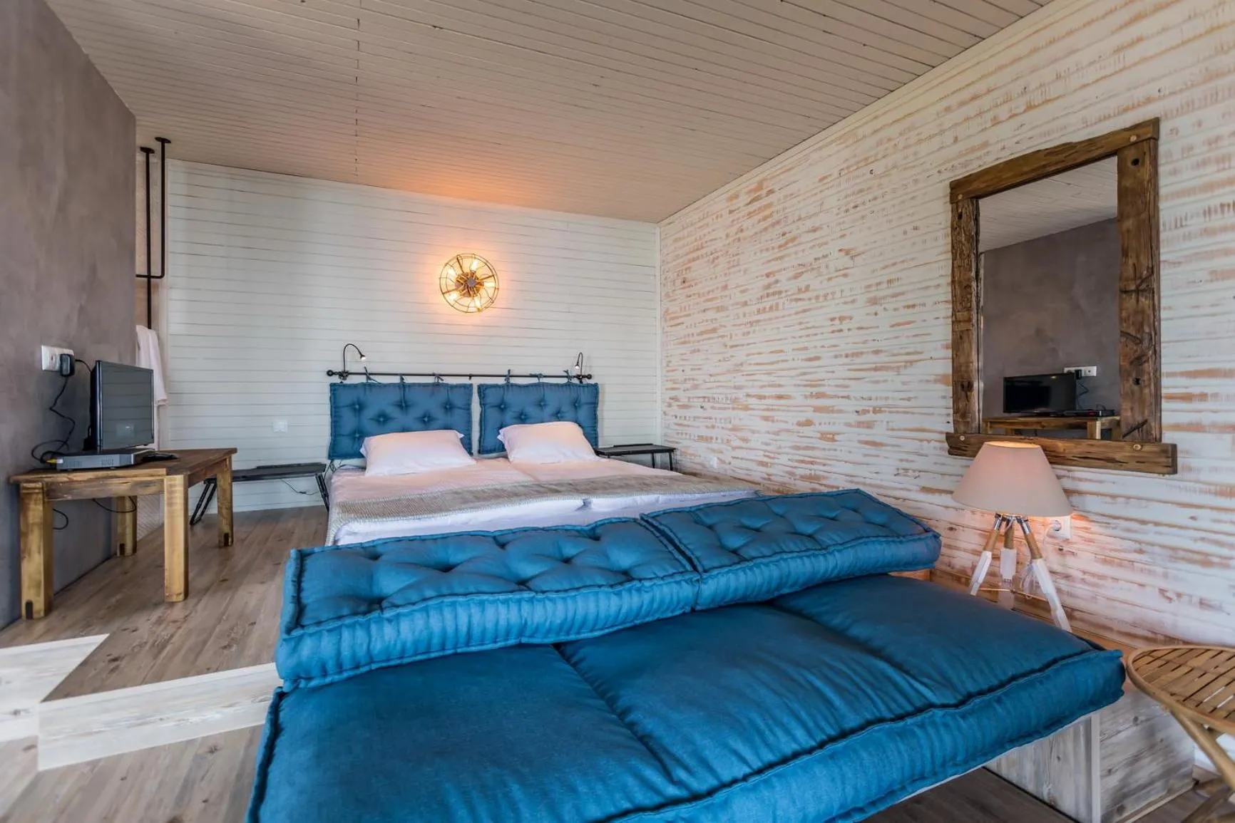 Bed in St Anastasia Hotel