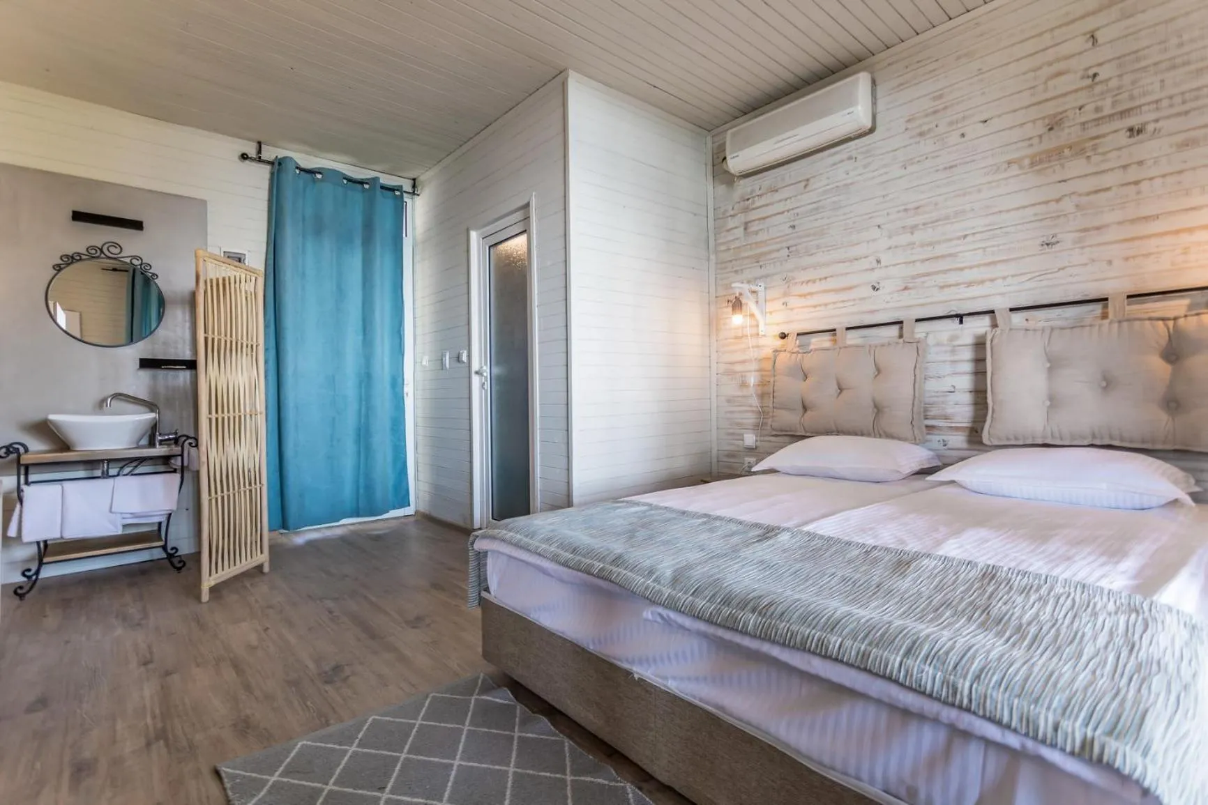 Bed in St Anastasia Hotel