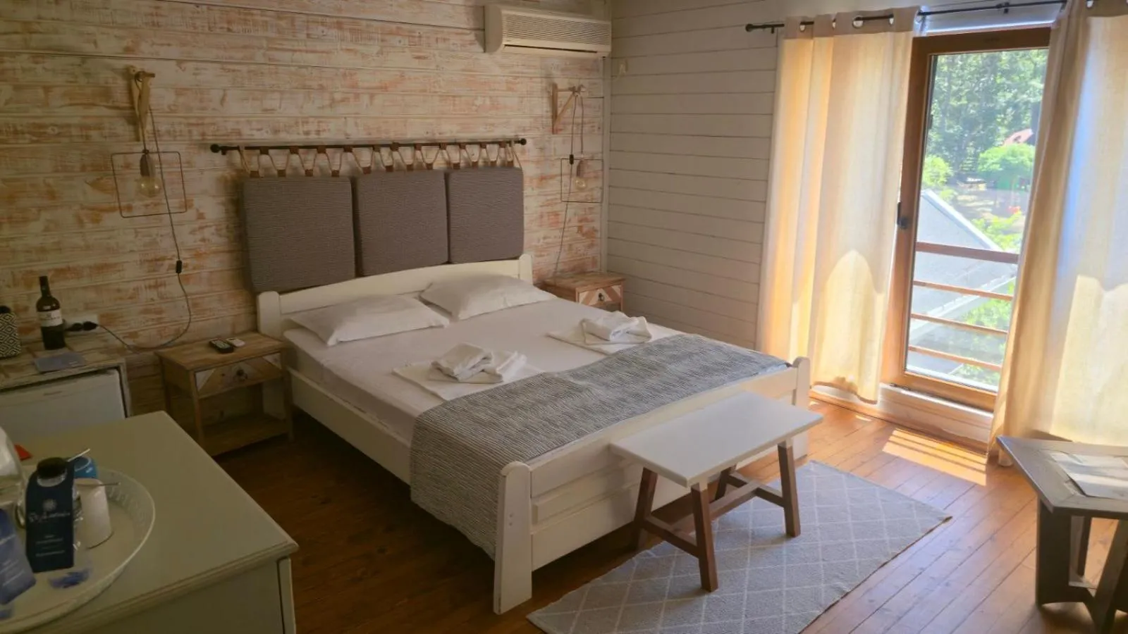 Bed in St Anastasia Hotel