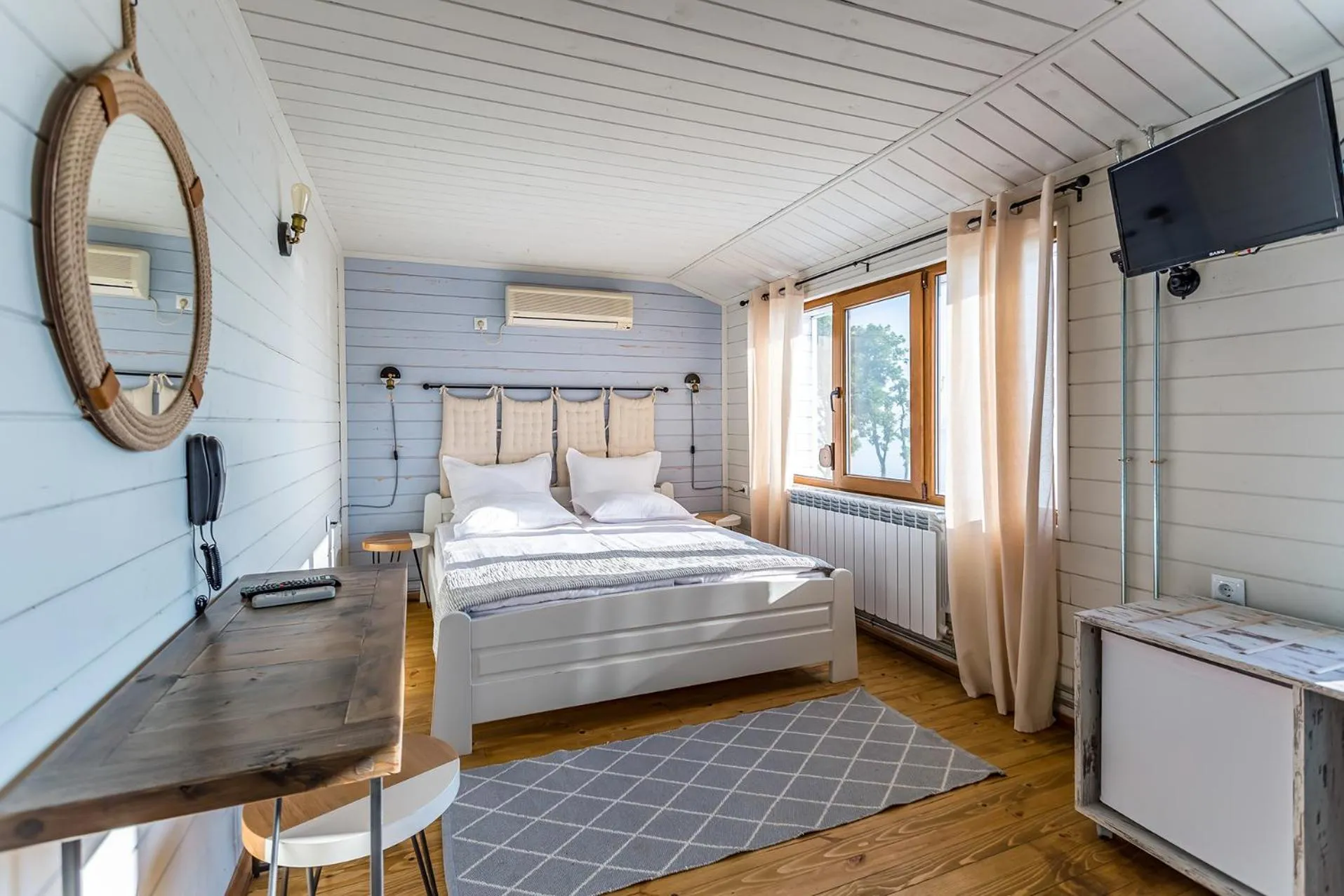 Bed in St Anastasia Hotel