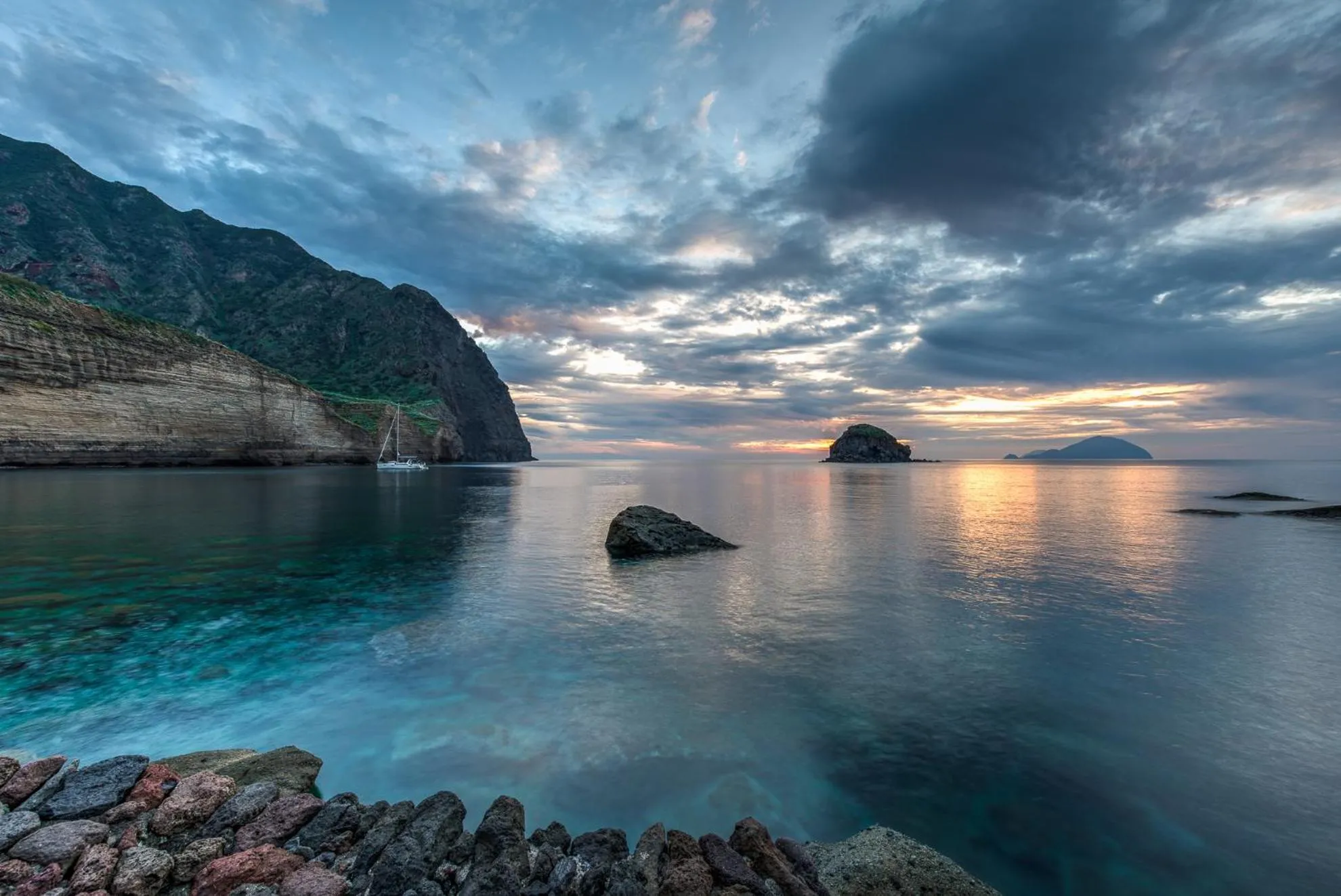 Natural landscape in Villa Mariella Pittorino - camere in B&B