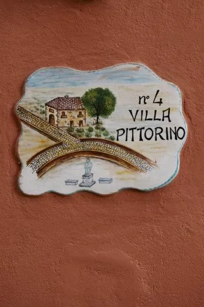 Property building in Villa Mariella Pittorino - camere in B&B