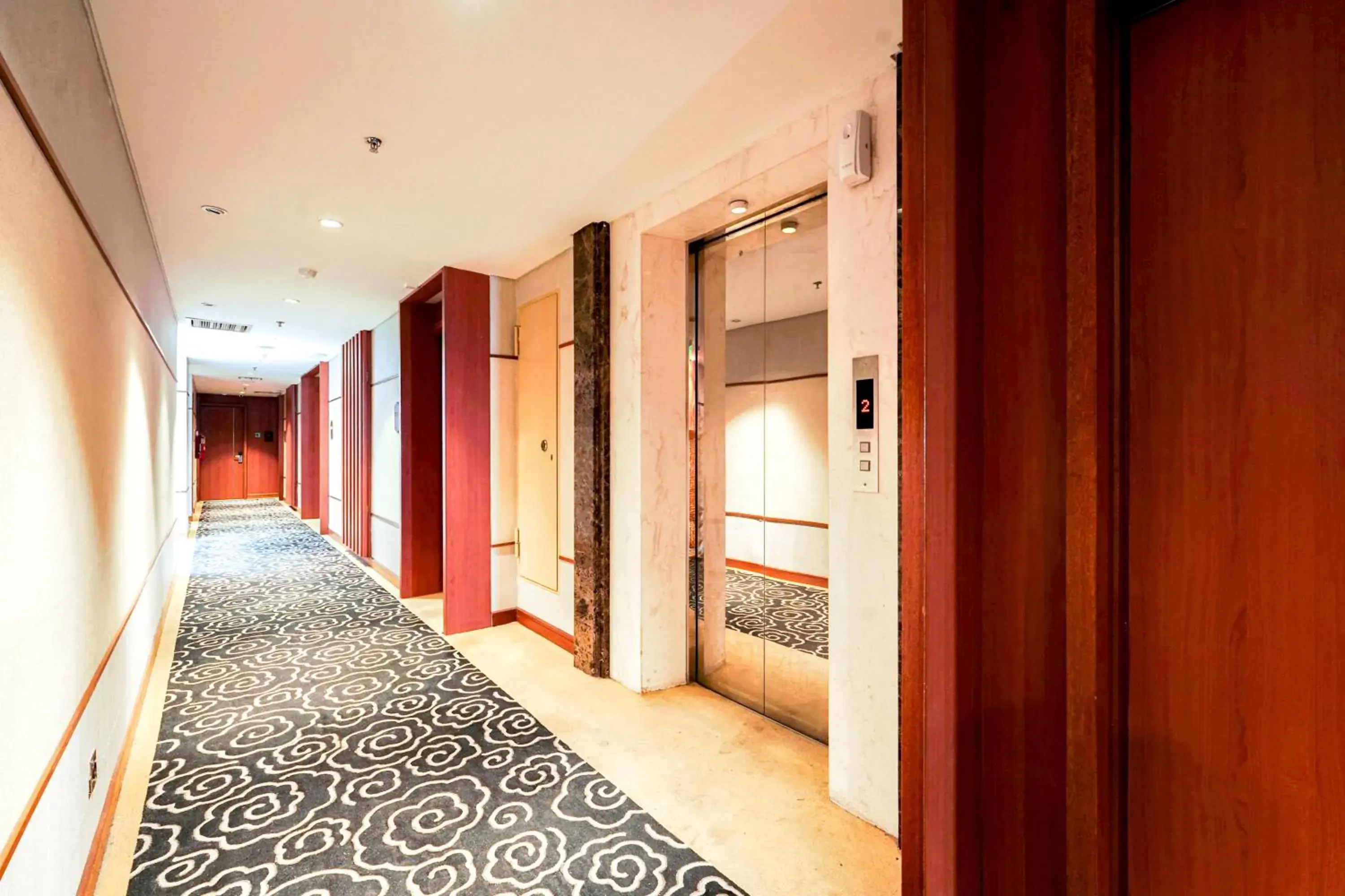 Property building in Sunerra Express Grand Viveana Bandung Property building in Sunerra Express Grand Viveana Bandung