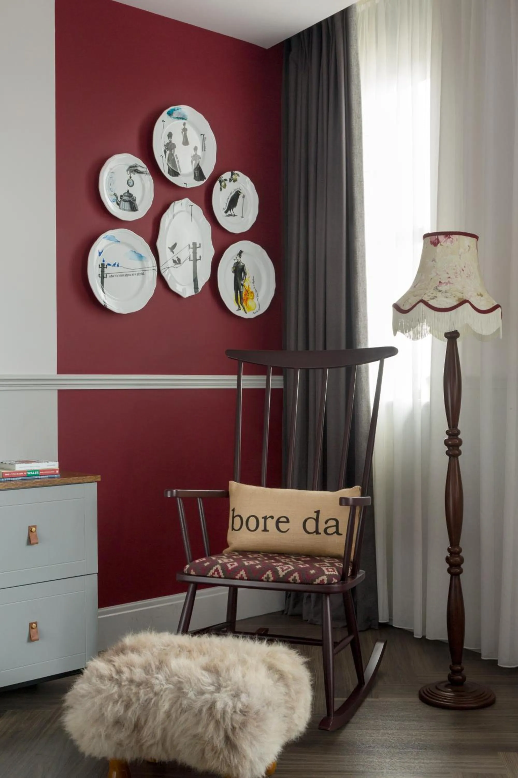 Seating area in Hotel Indigo - Cardiff by IHG