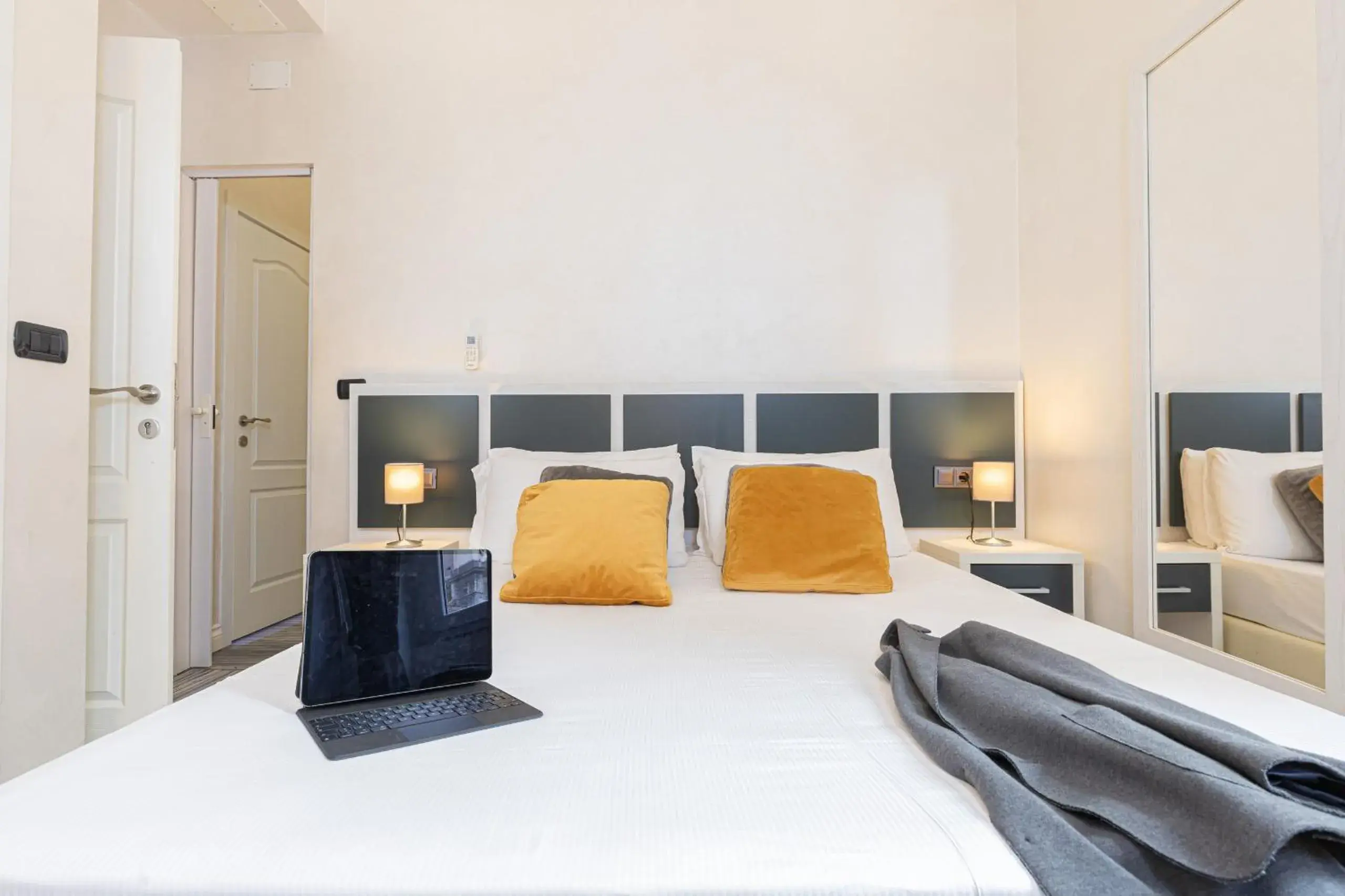 Standard Double Room-Via del Corso 43 in Spagna Boutique Standard Double Room-Via del Corso 43 in Spagna Boutique
