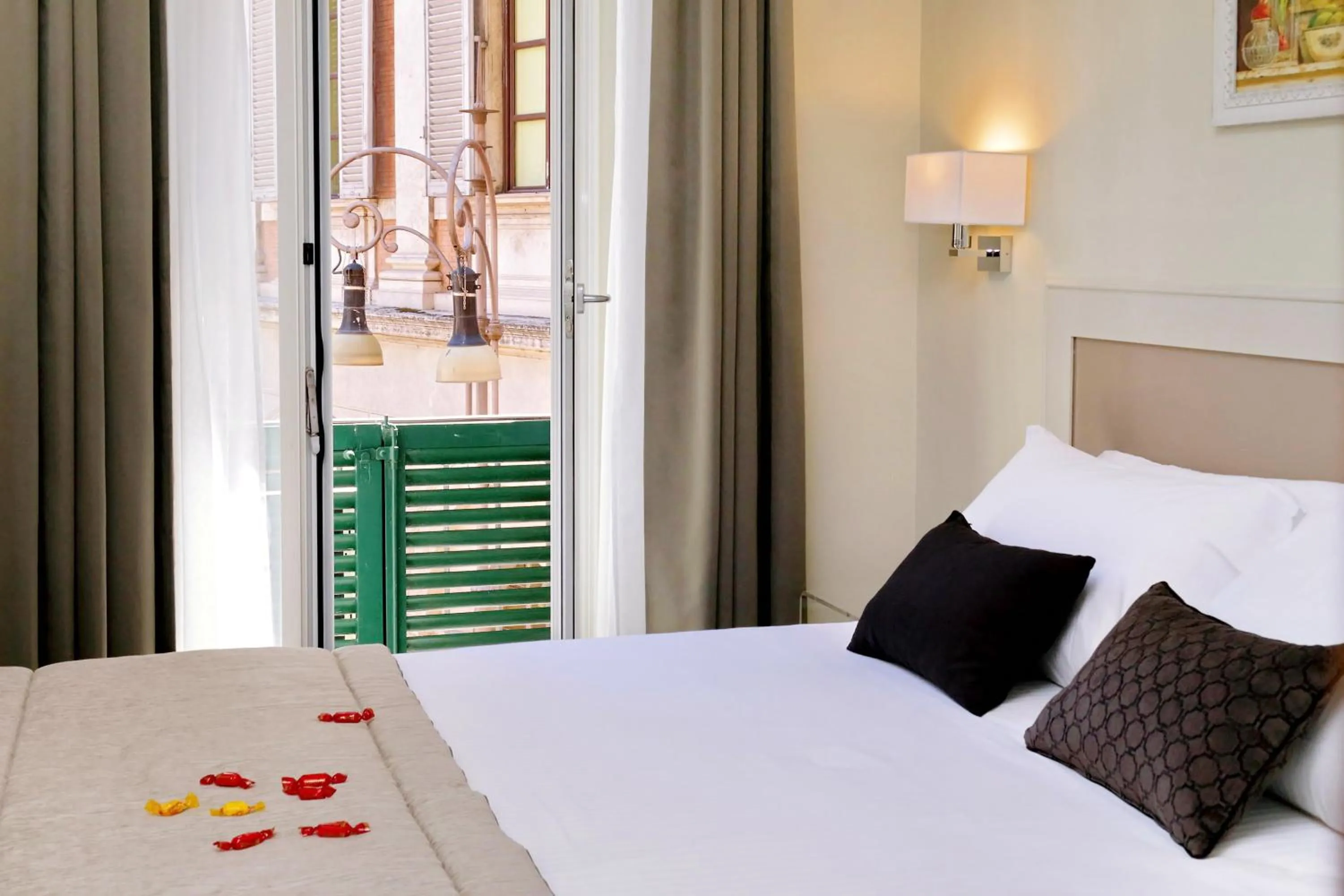 Bedroom, Bed in Piazza Venezia Grand Suite