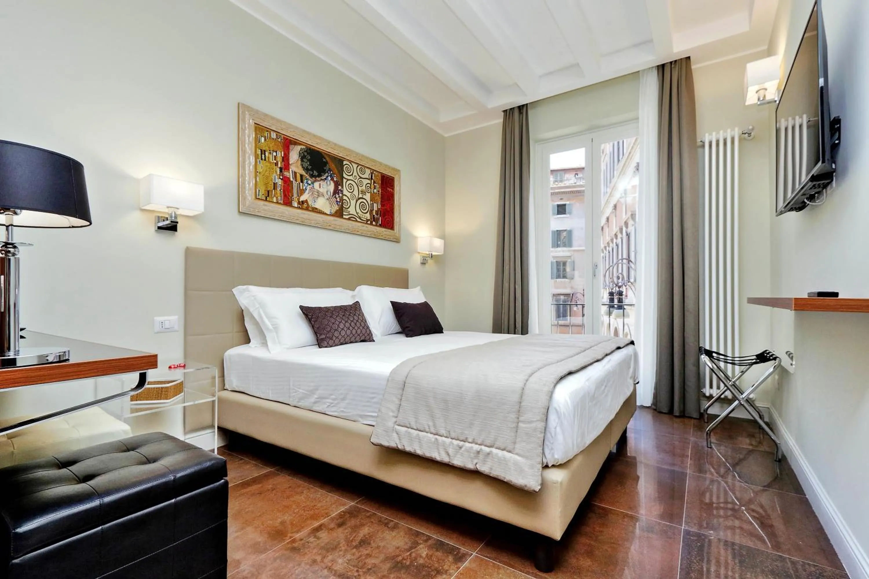 Bedroom, Bed in Piazza Venezia Grand Suite