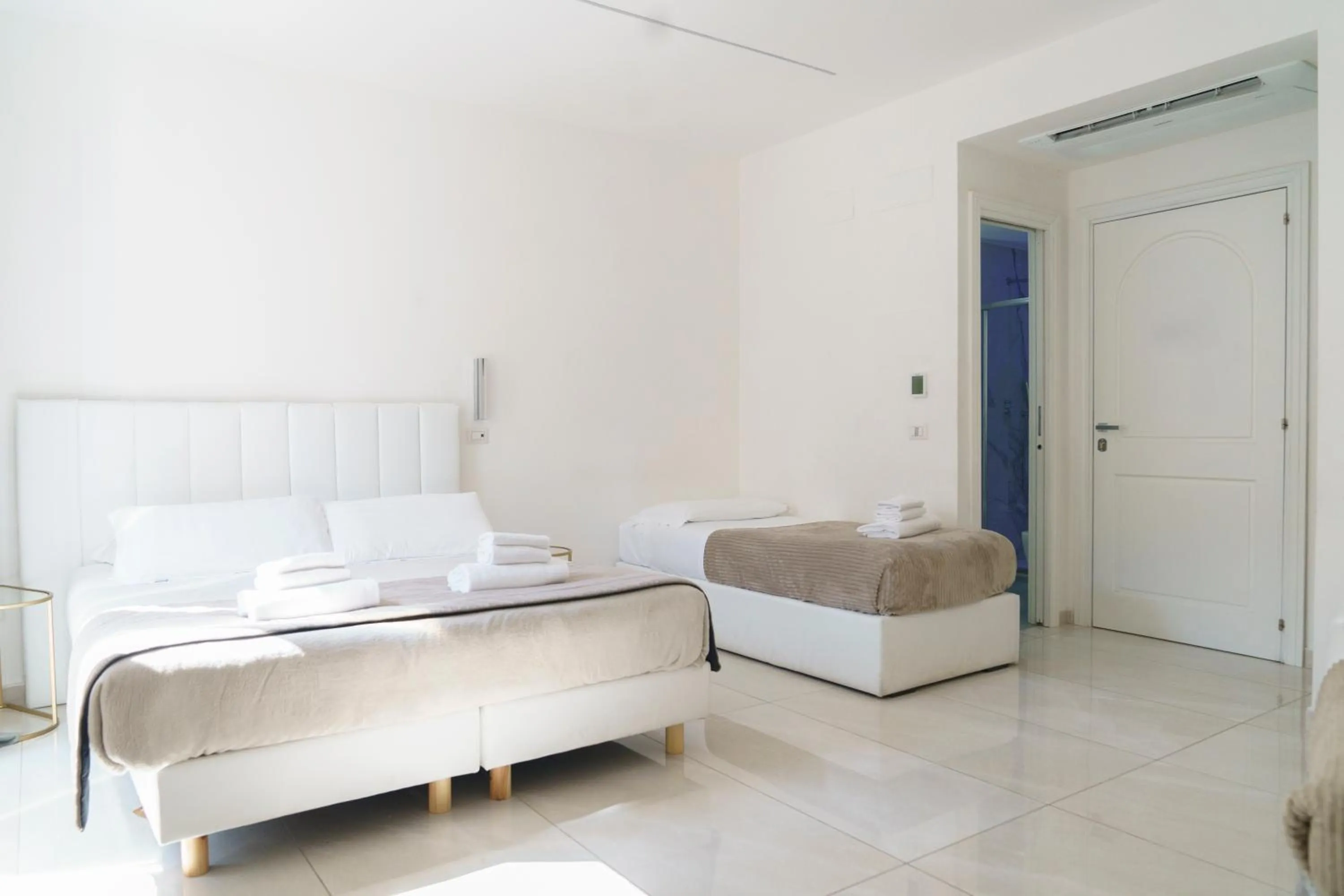 Bedroom, Bed in Piazza Venezia Grand Suite