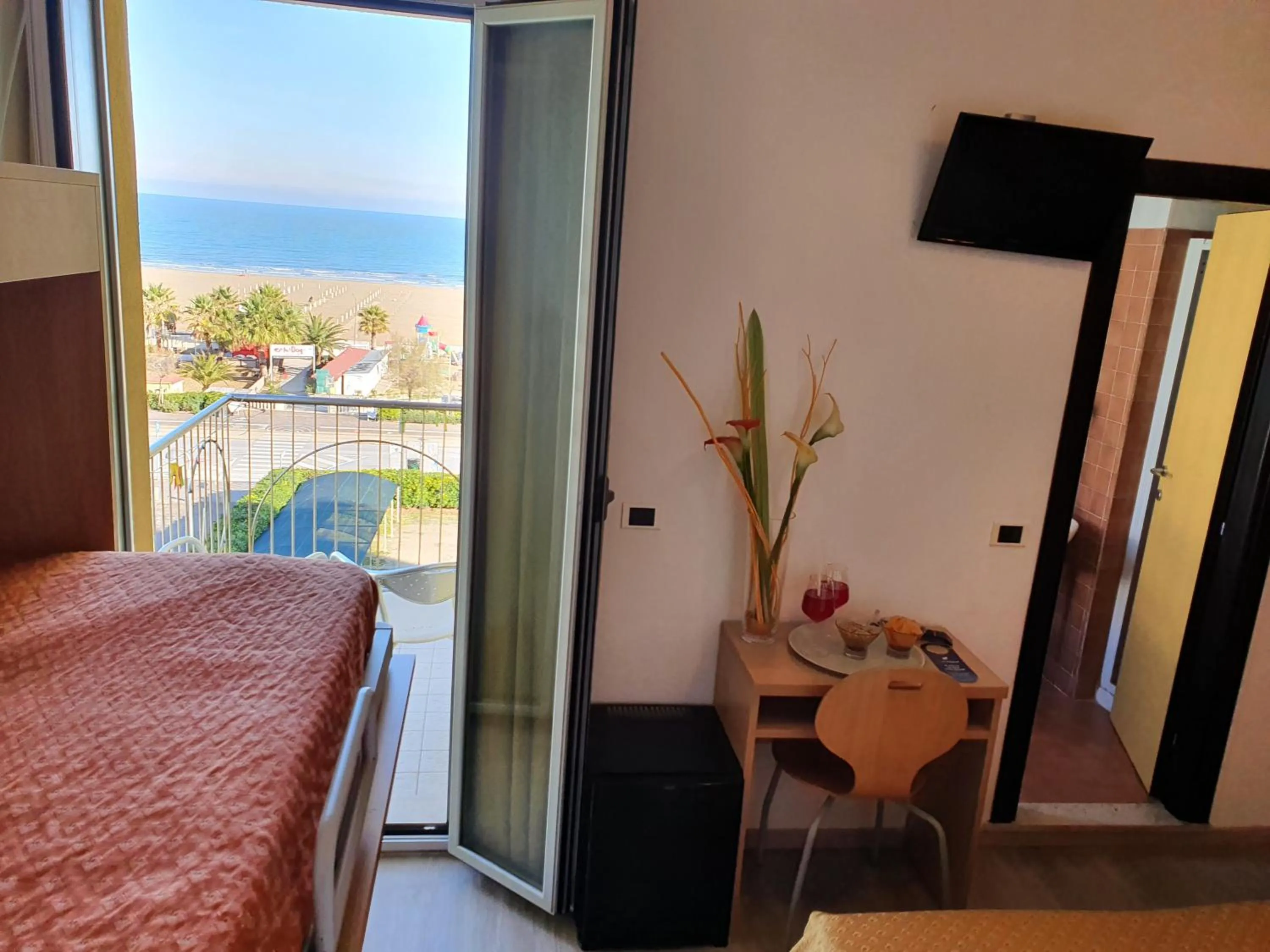 TV and multimedia, Bed in Hotel Tilmar