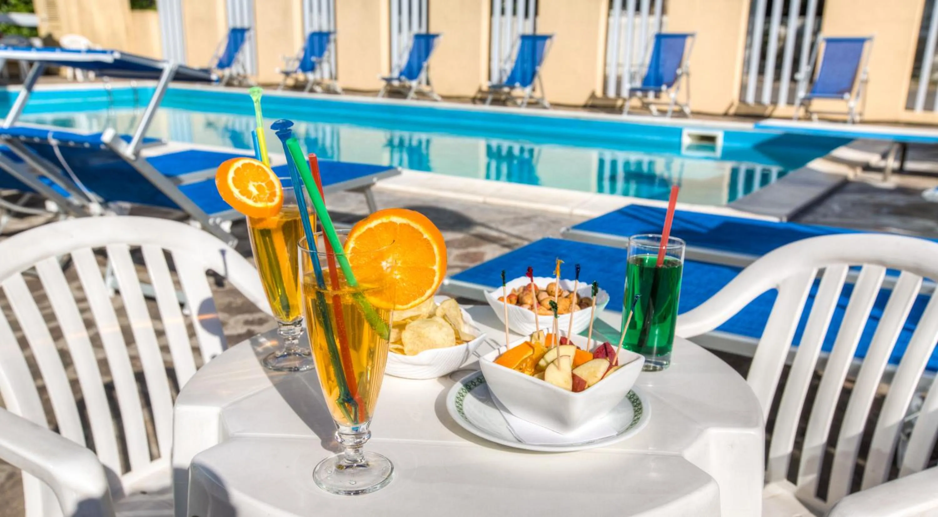 Pool view in Hotel Tilmar