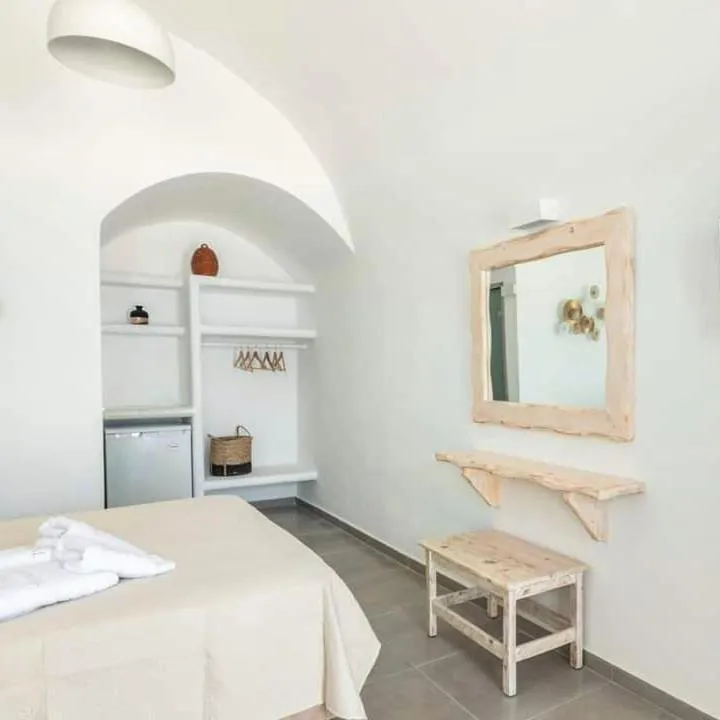 Bed in Villa Thiranthemis