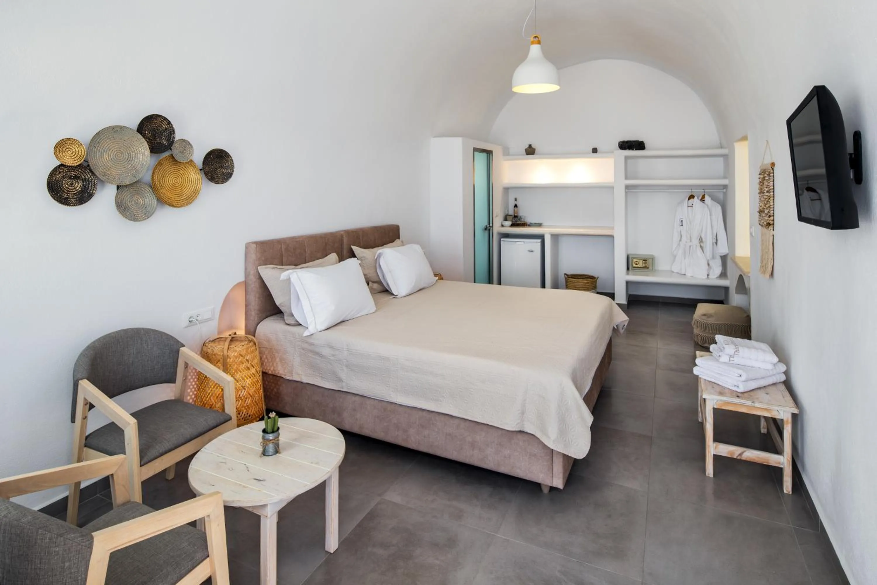 Bedroom, Bed in Villa Thiranthemis