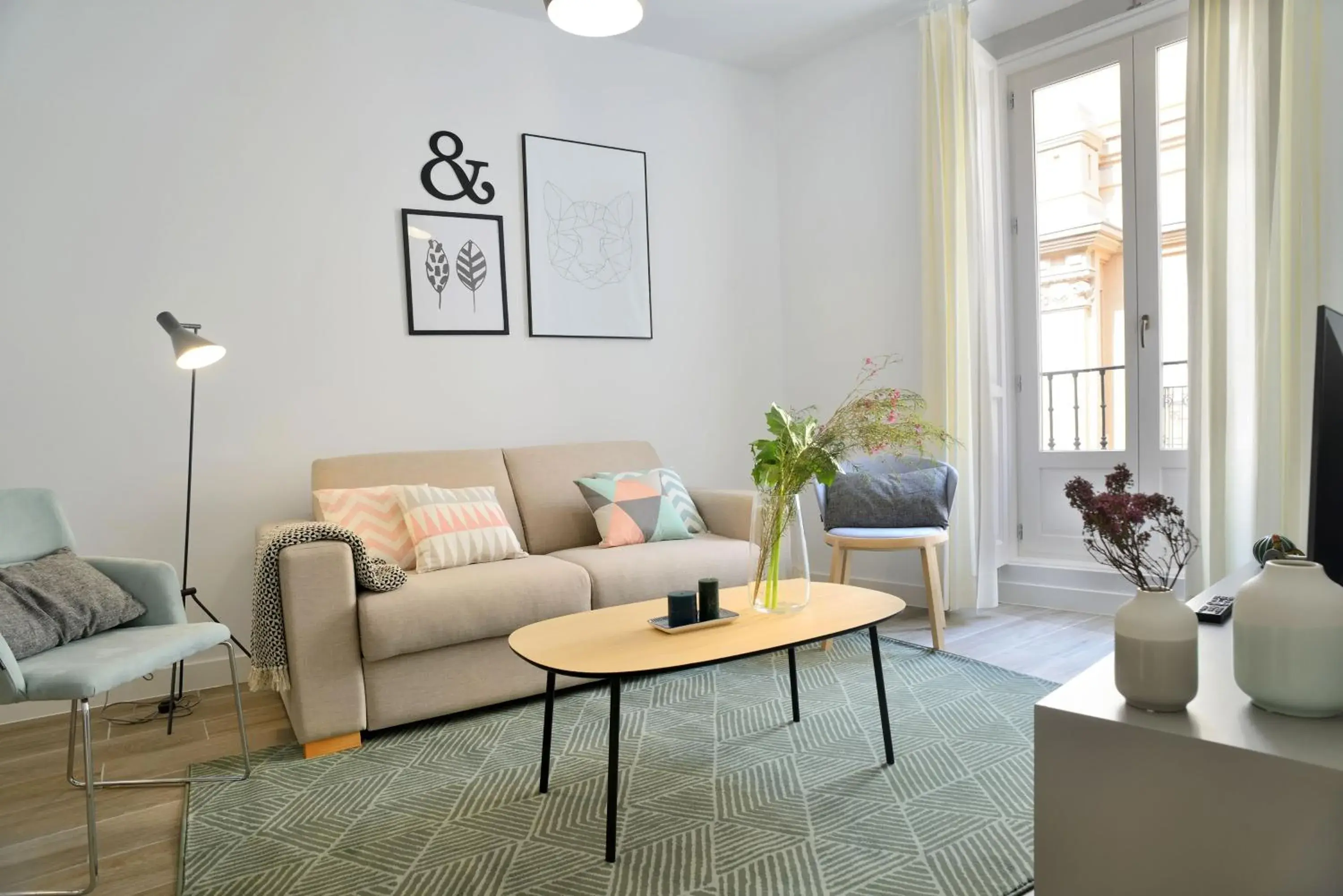 Apartment with Balcony in nQn Aparts & Suites Madrid Apartment with Balcony in nQn Aparts & Suites Madrid