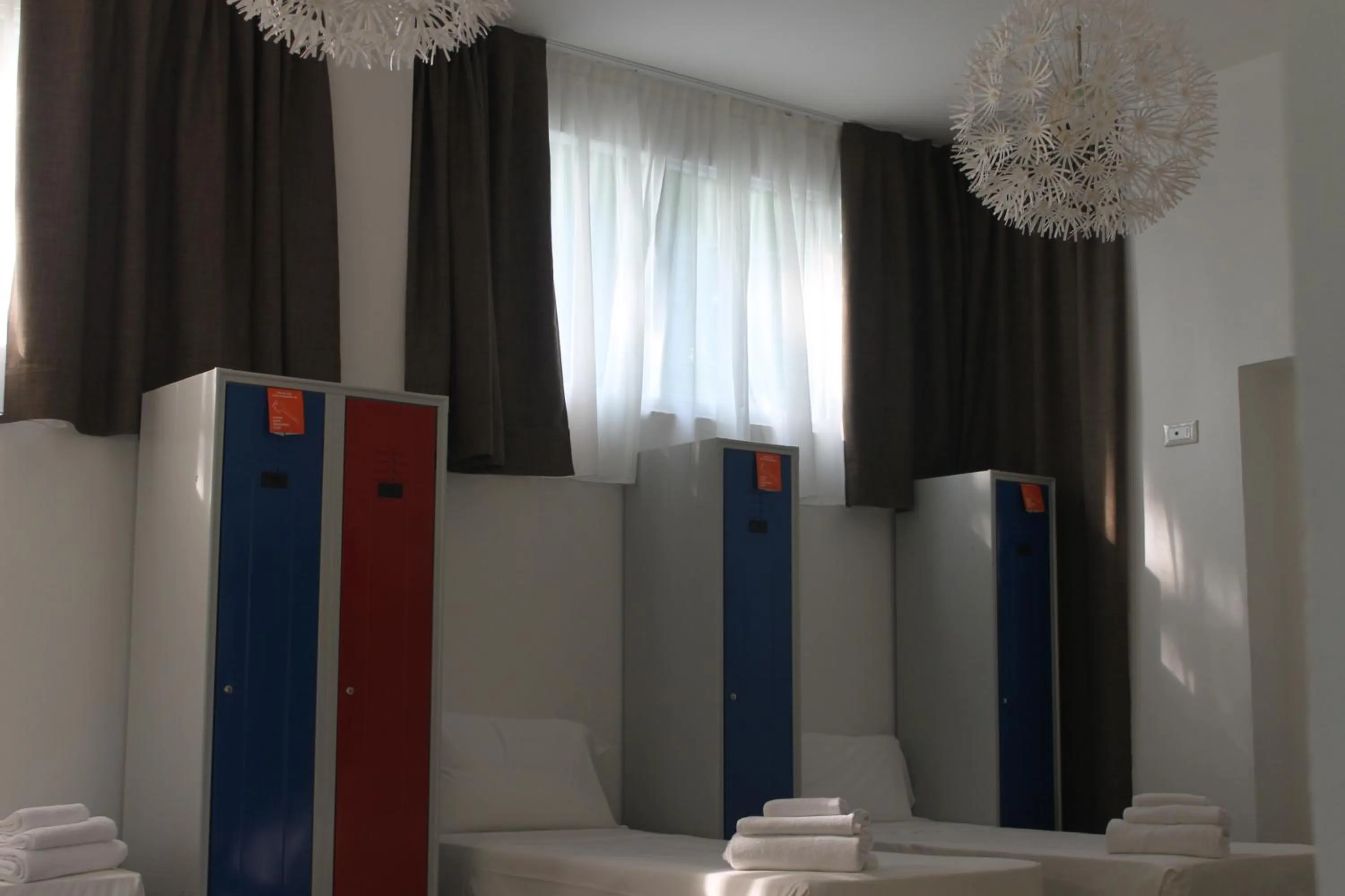 Photo of the whole room in Lake Garda Beach Hostel