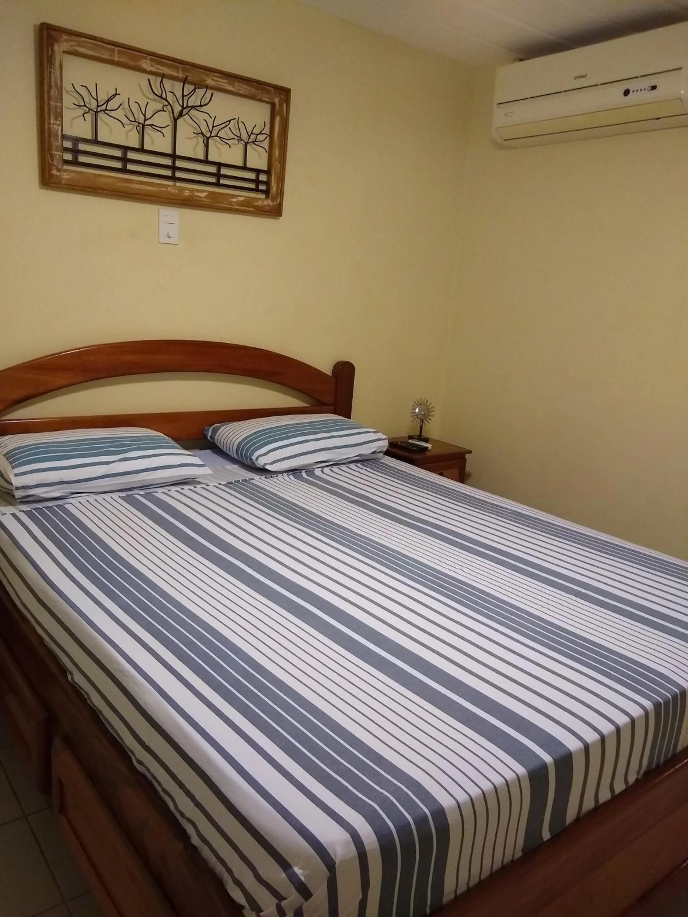 Bed in Pousada Castelinho