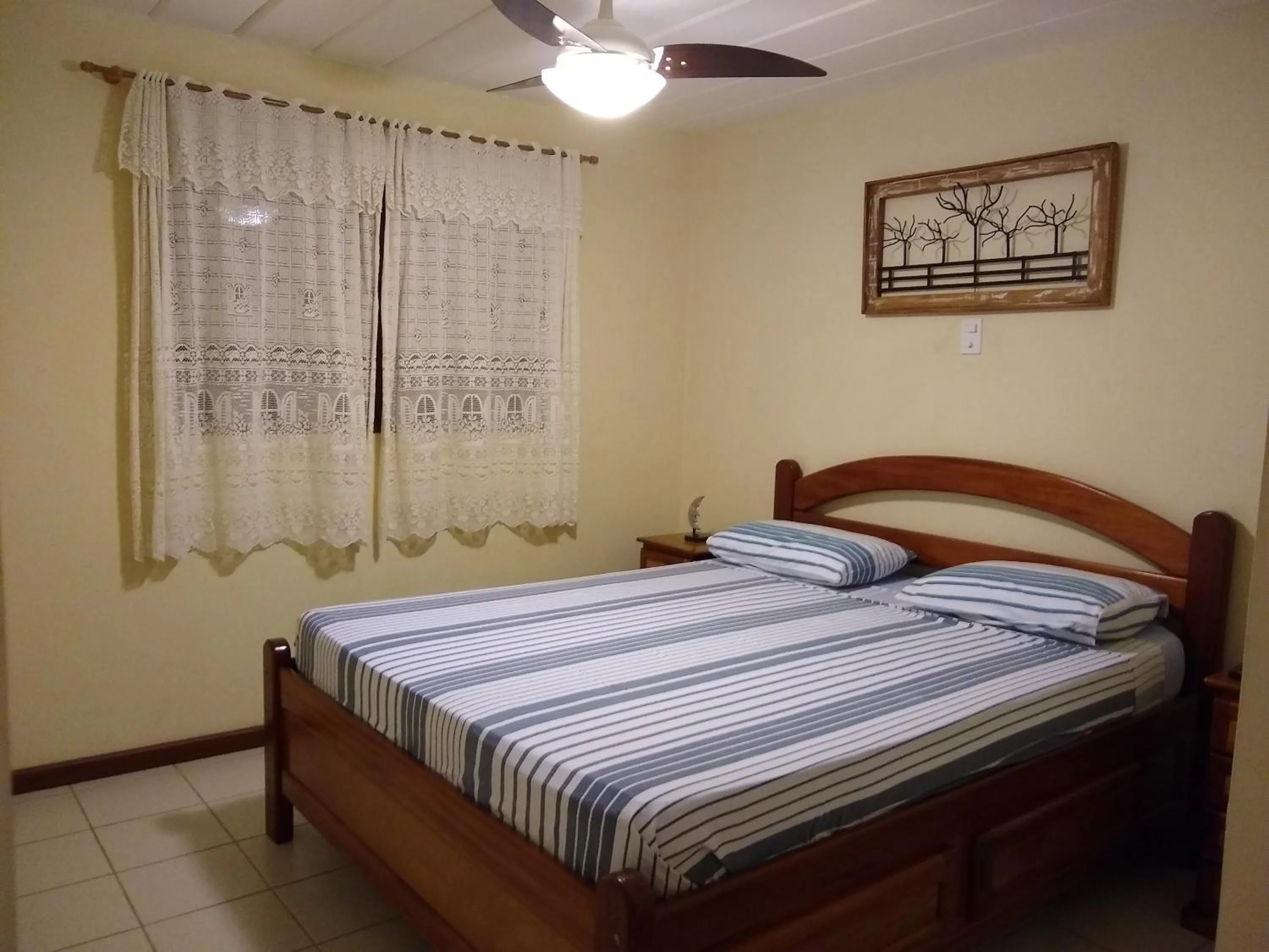 Bed in Pousada Castelinho