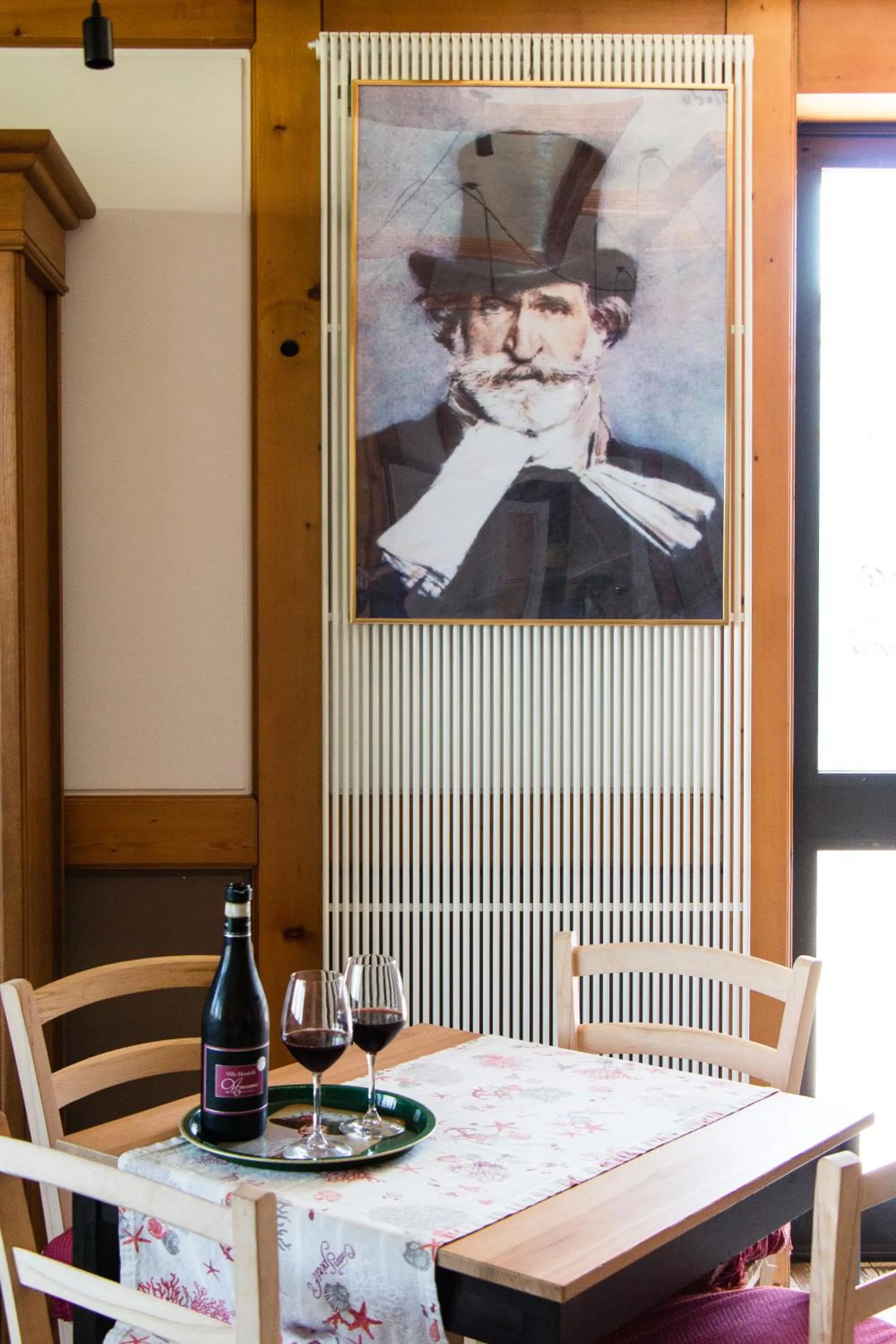 Dining area in Villa Boninsegna - Wine Enoteca Verdi -