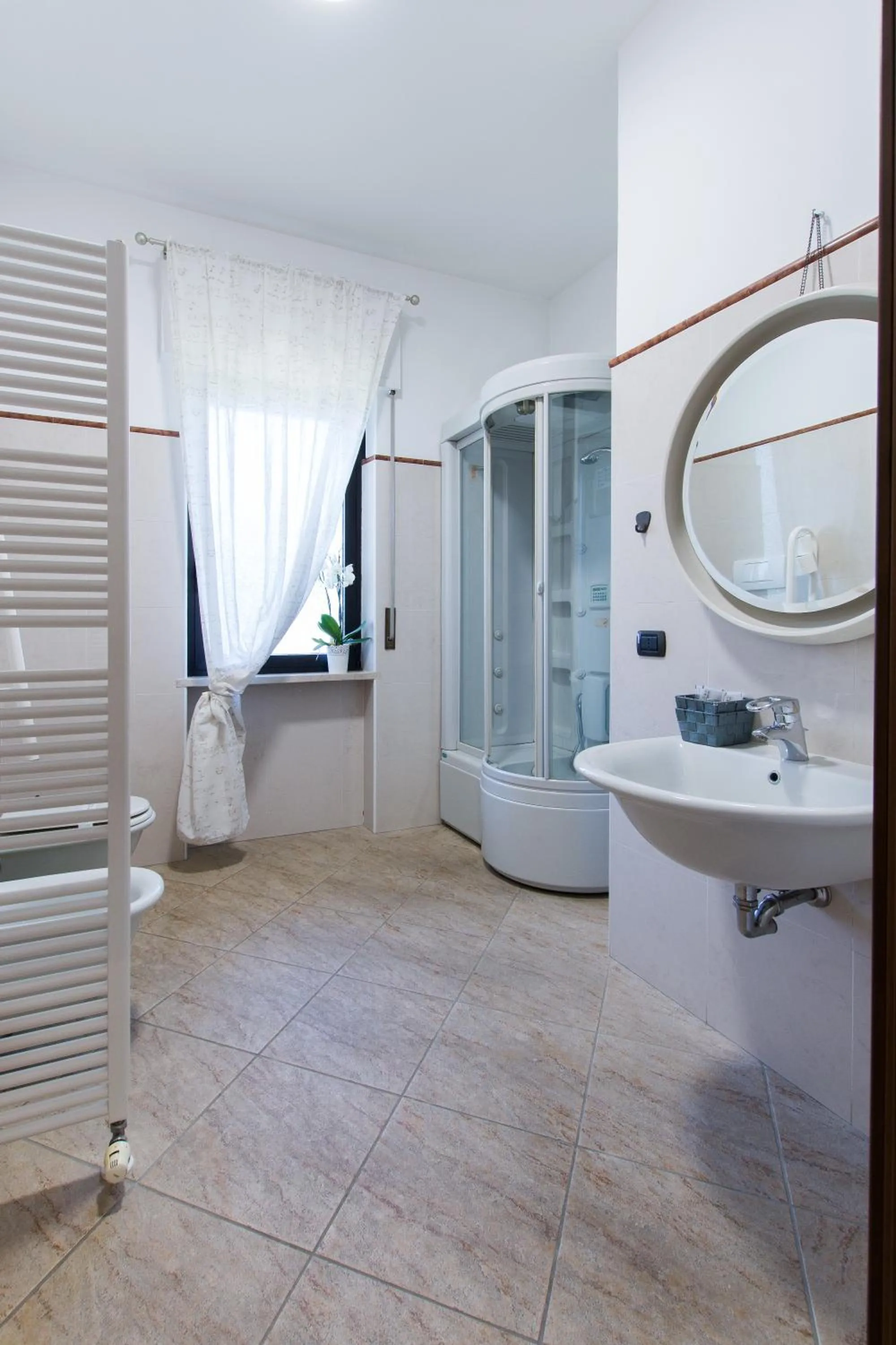 Bathroom in Villa Boninsegna - Wine Enoteca Verdi -