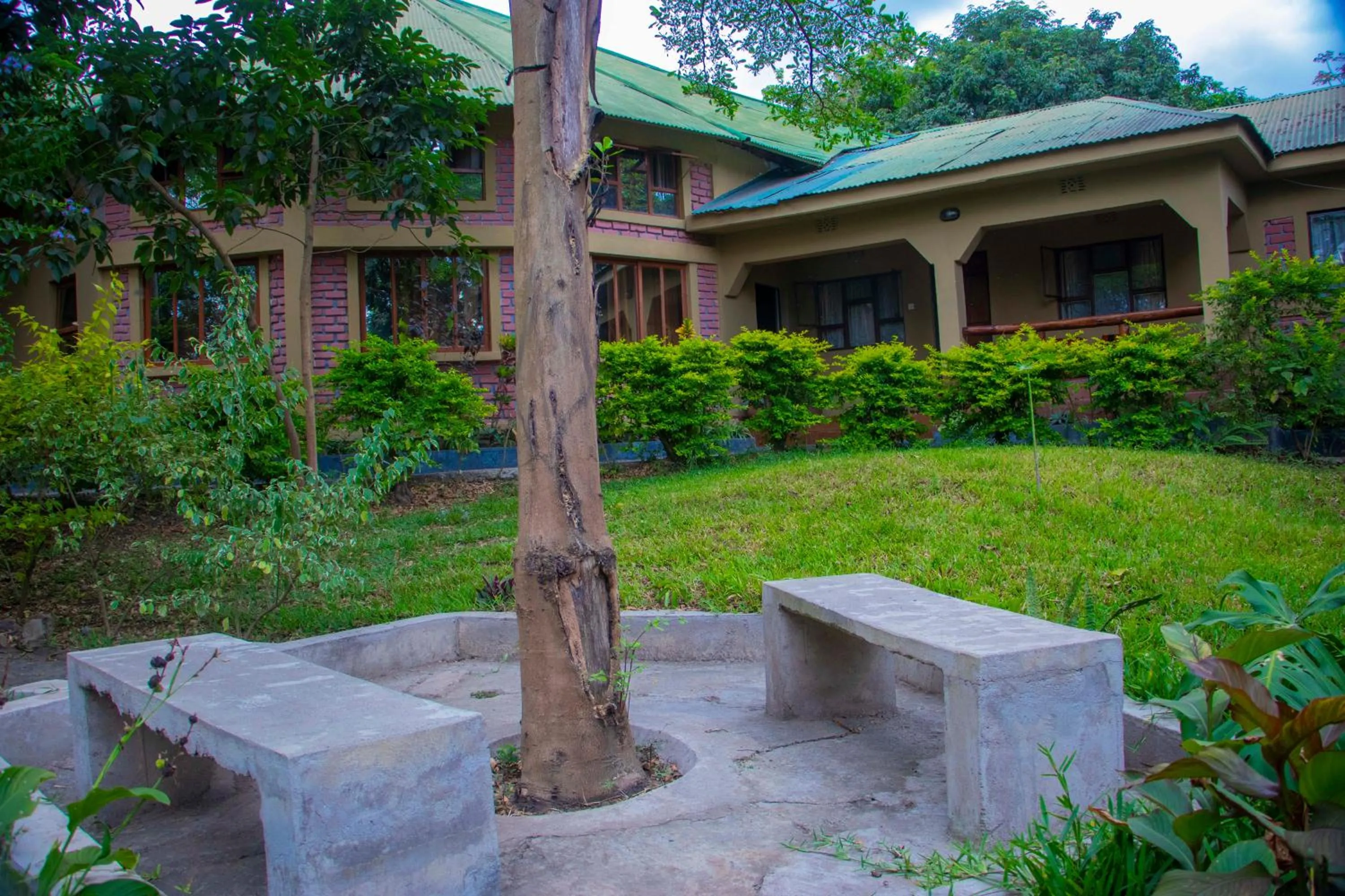Seating area in Endasawa Tree Lodge