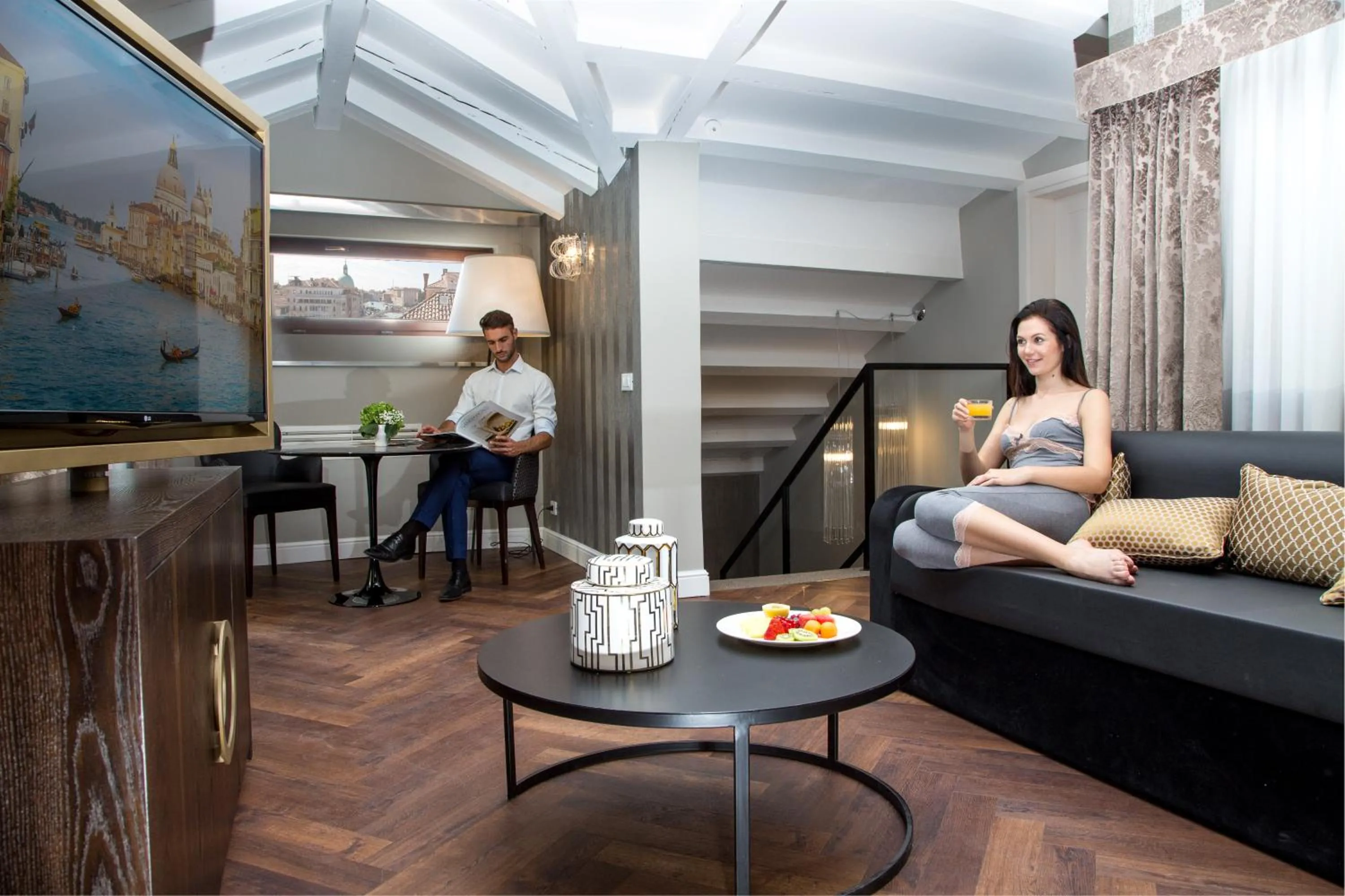 Living room in BW Premier Collection CHC Continental