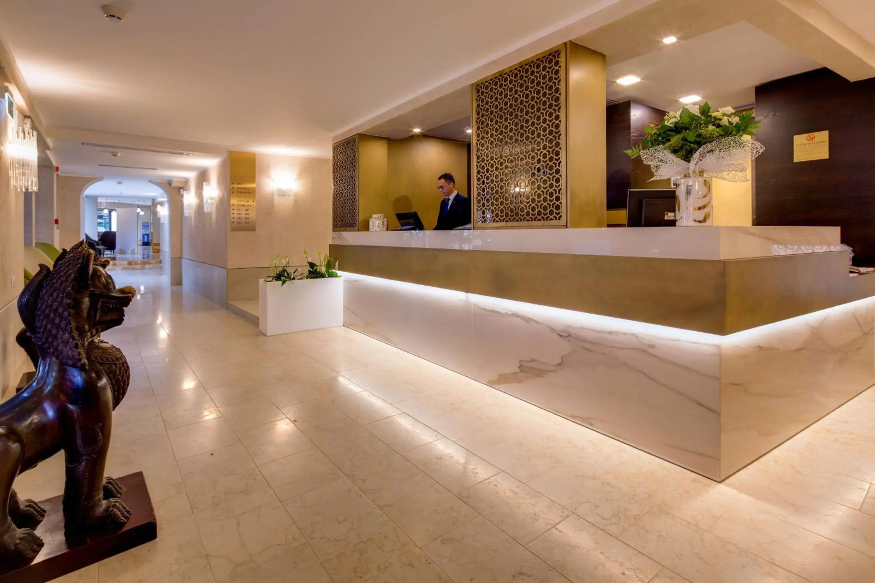 Lobby or reception in BW Premier Collection CHC Continental Lobby or reception in BW Premier Collection CHC Continental