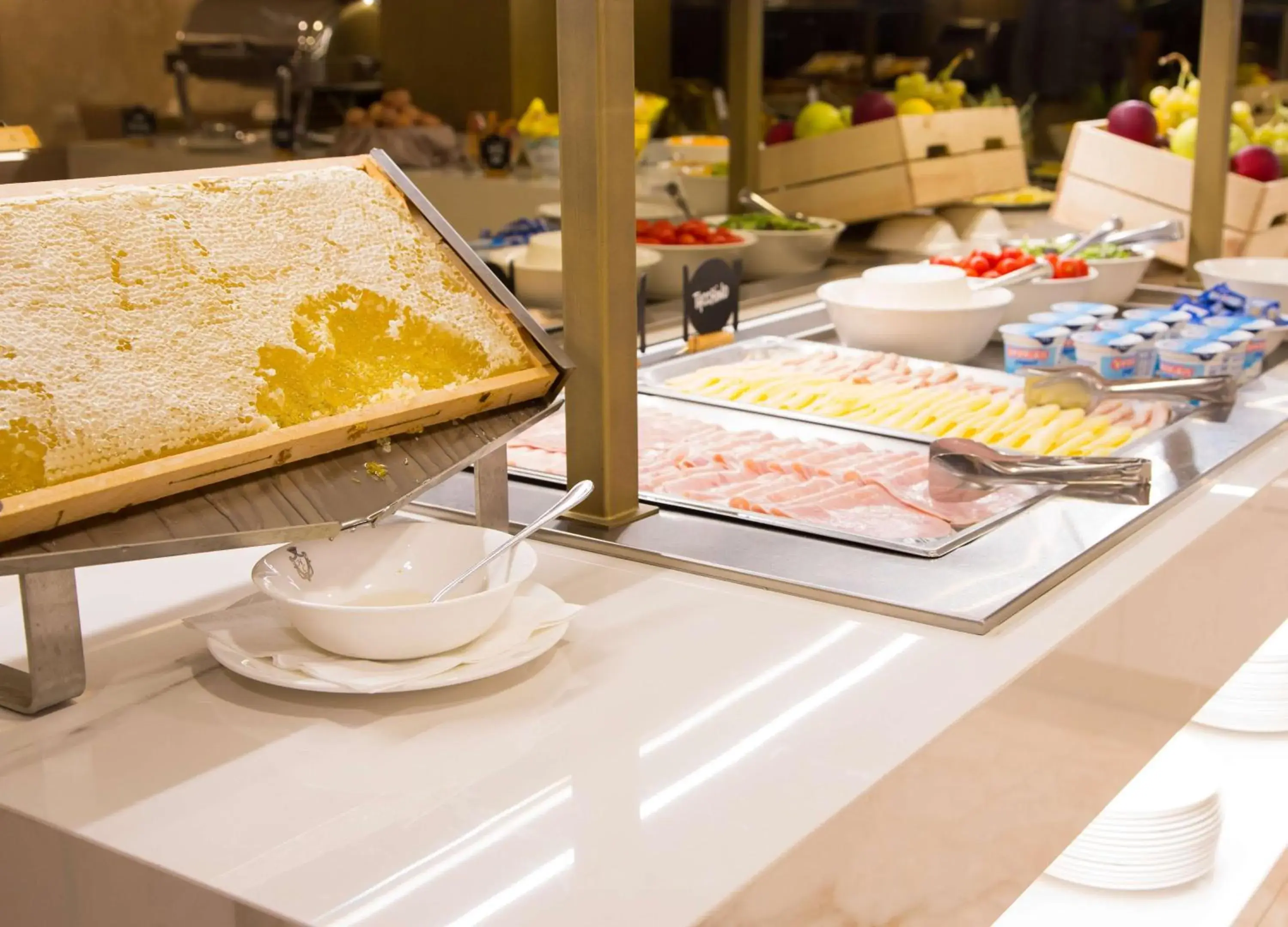 Restaurant/places to eat in BW Premier Collection CHC Continental Restaurant/places to eat in BW Premier Collection CHC Continental