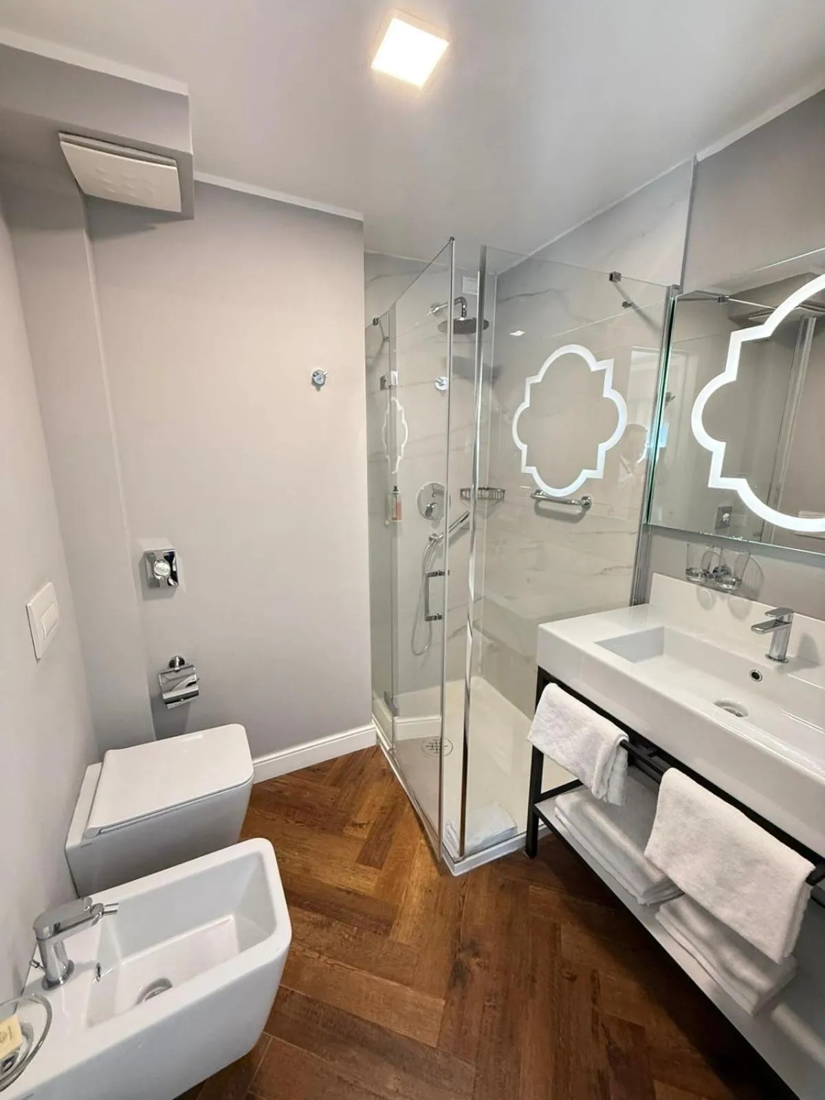 Bathroom in BW Premier Collection CHC Continental