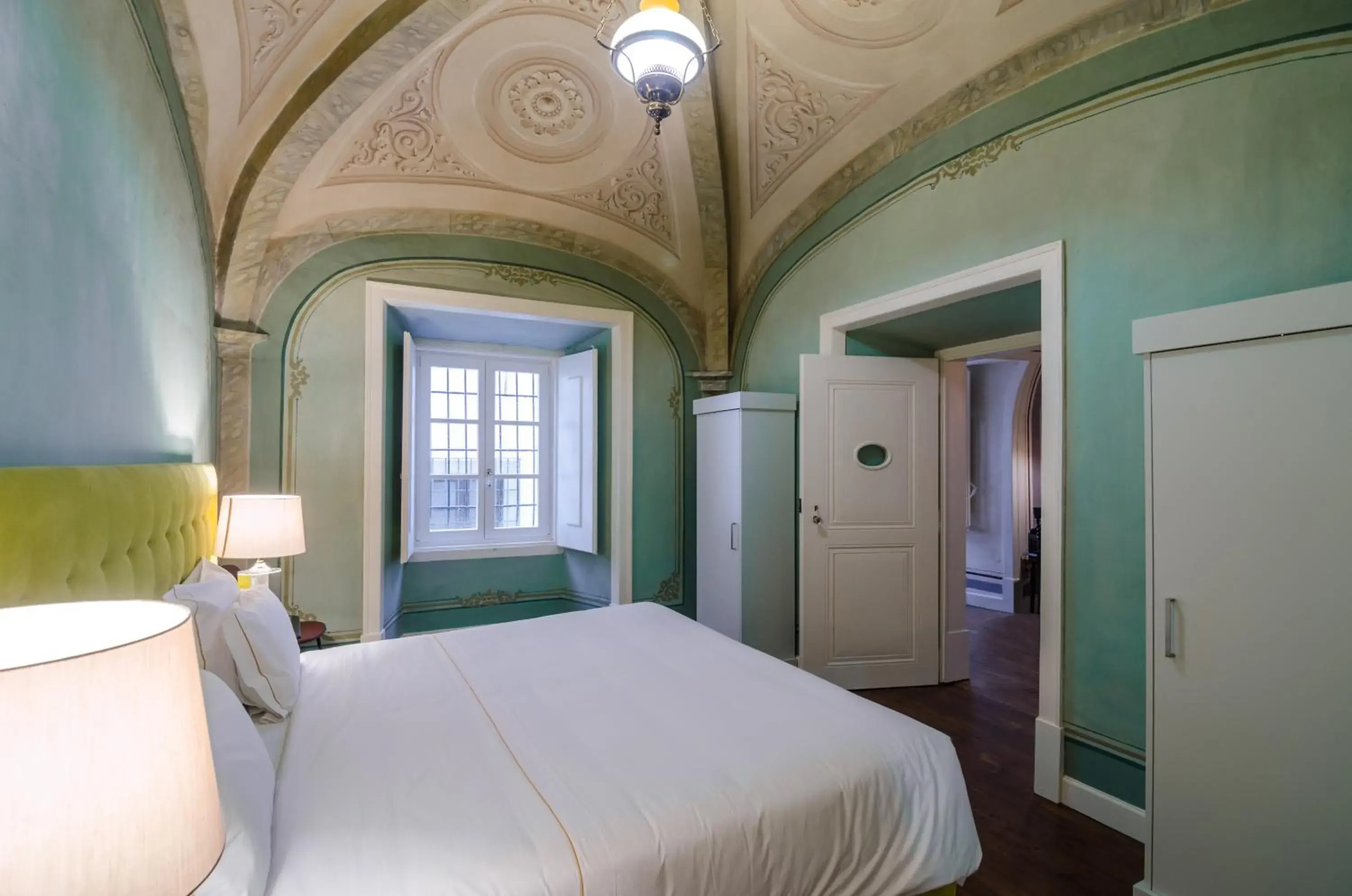 Bedroom, Bed in Casa Morgado Esporao Bedroom, Bed in Casa Morgado Esporao