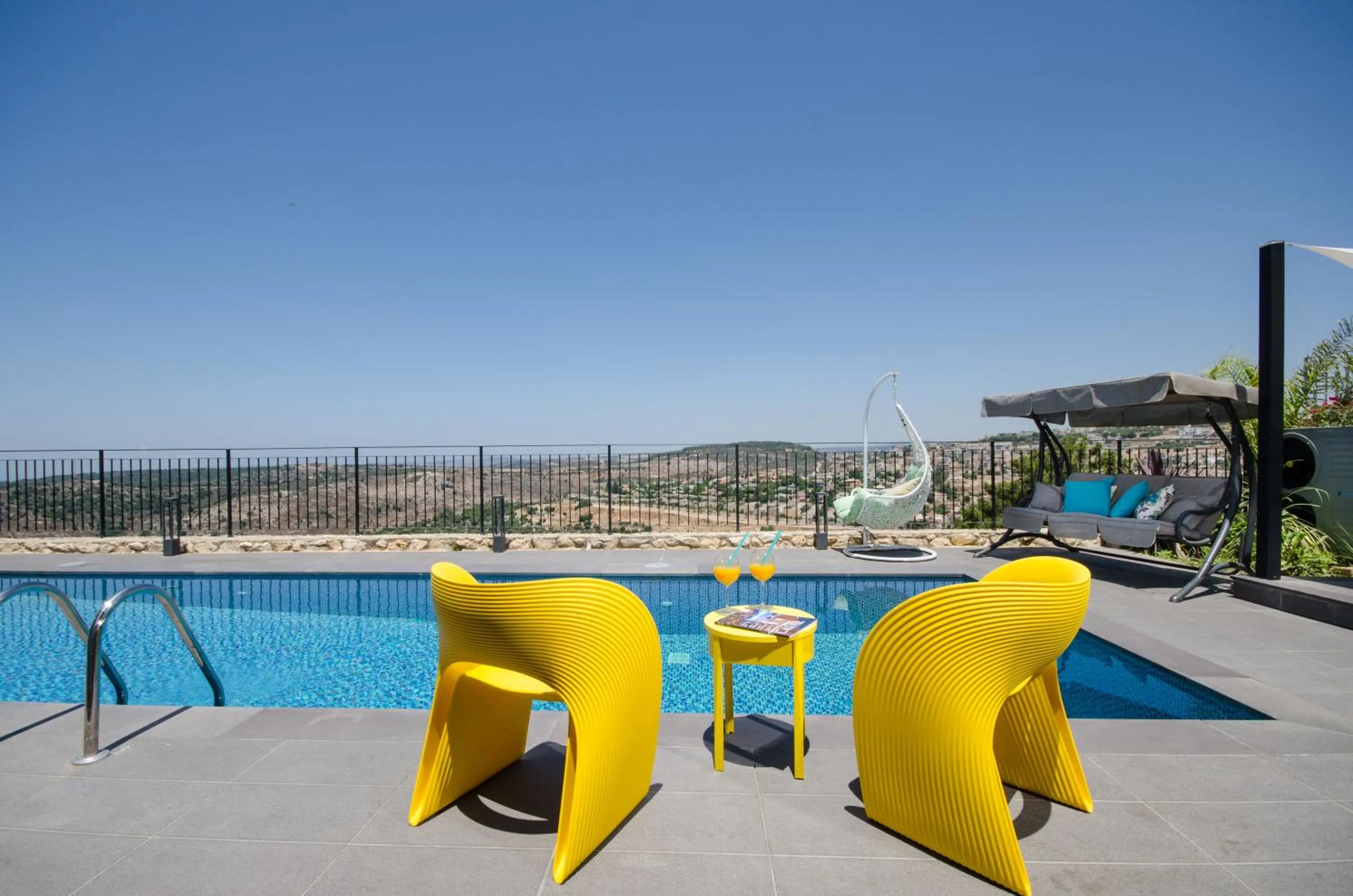 BBQ facilities in The Fifties suites