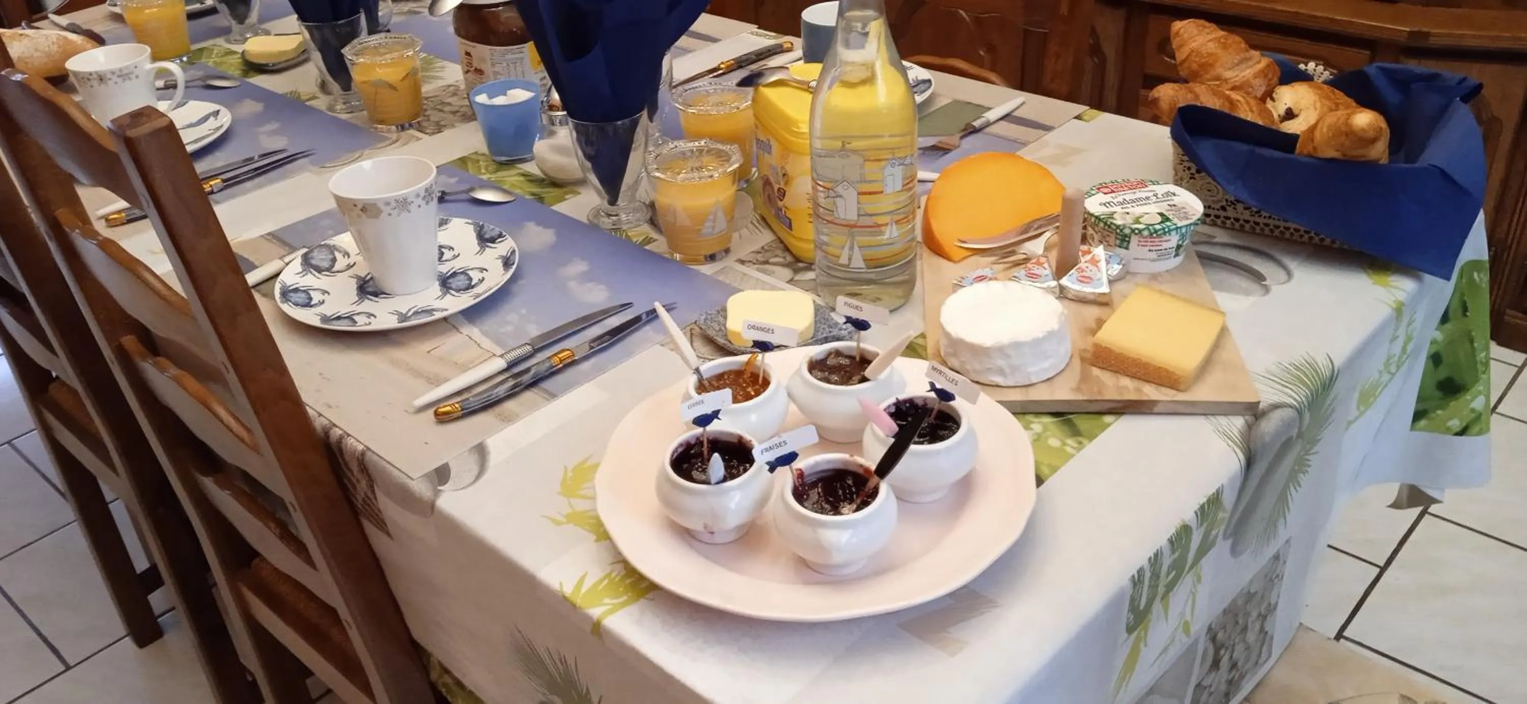 Breakfast in L Imperatrice