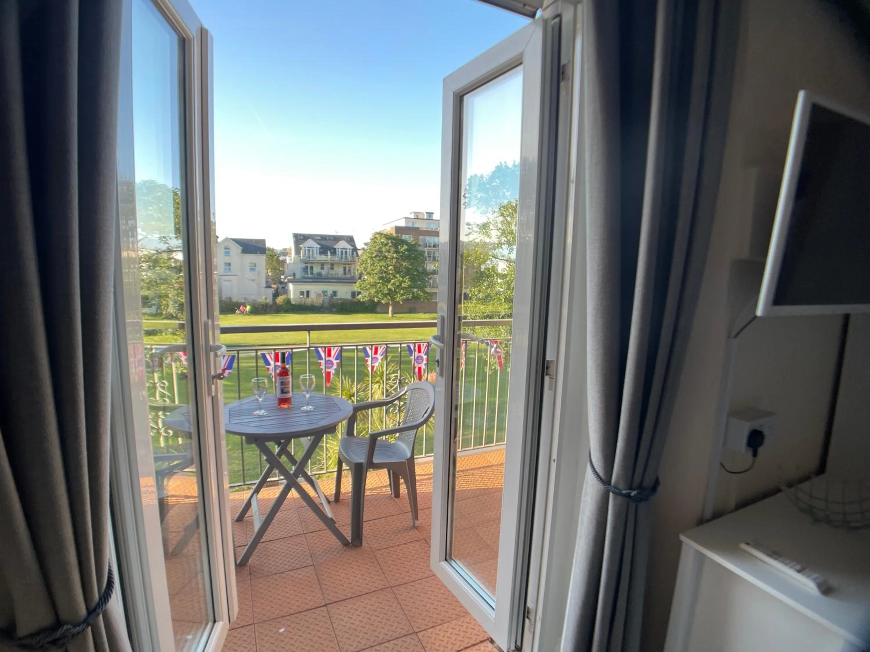 Bedford Holiday Apartments