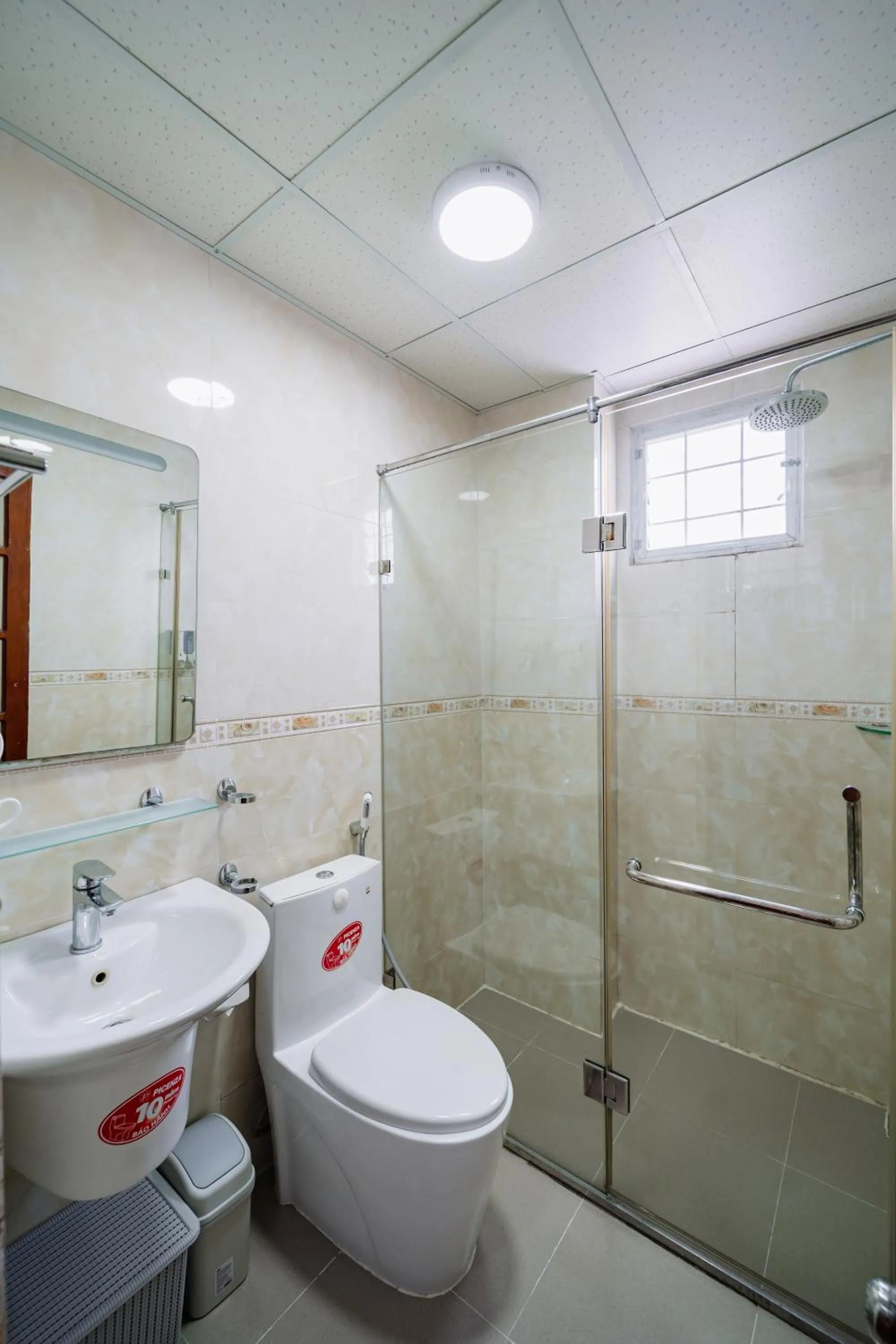 Huy Hoan Hotel