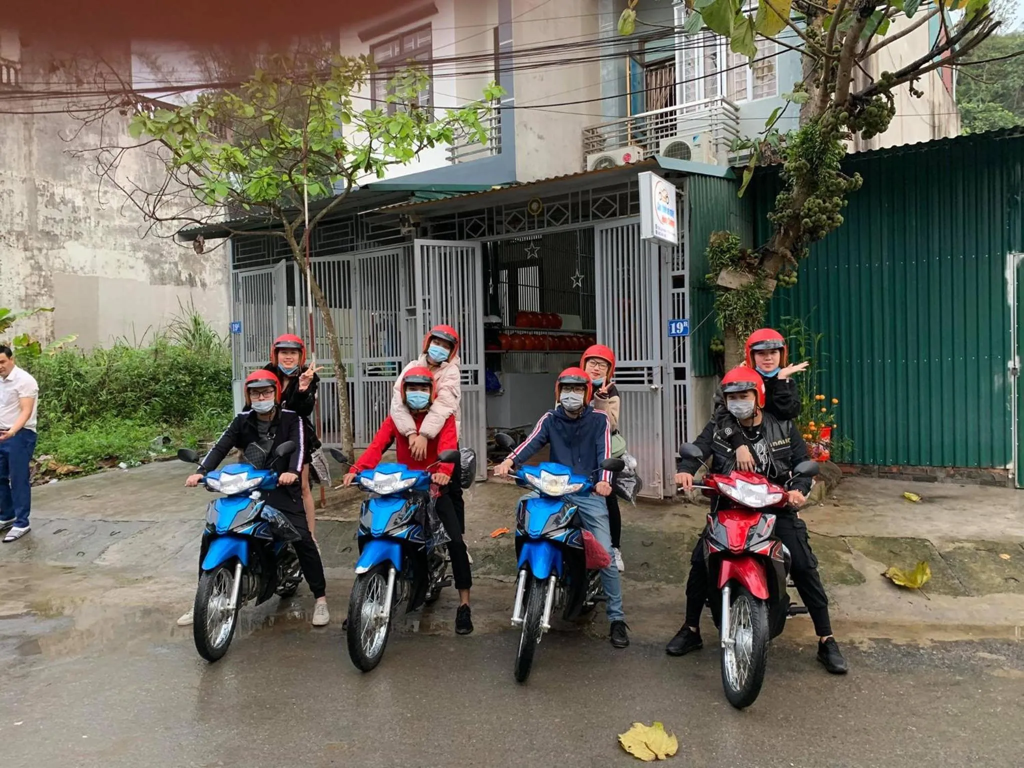 Huy Hoan Hotel