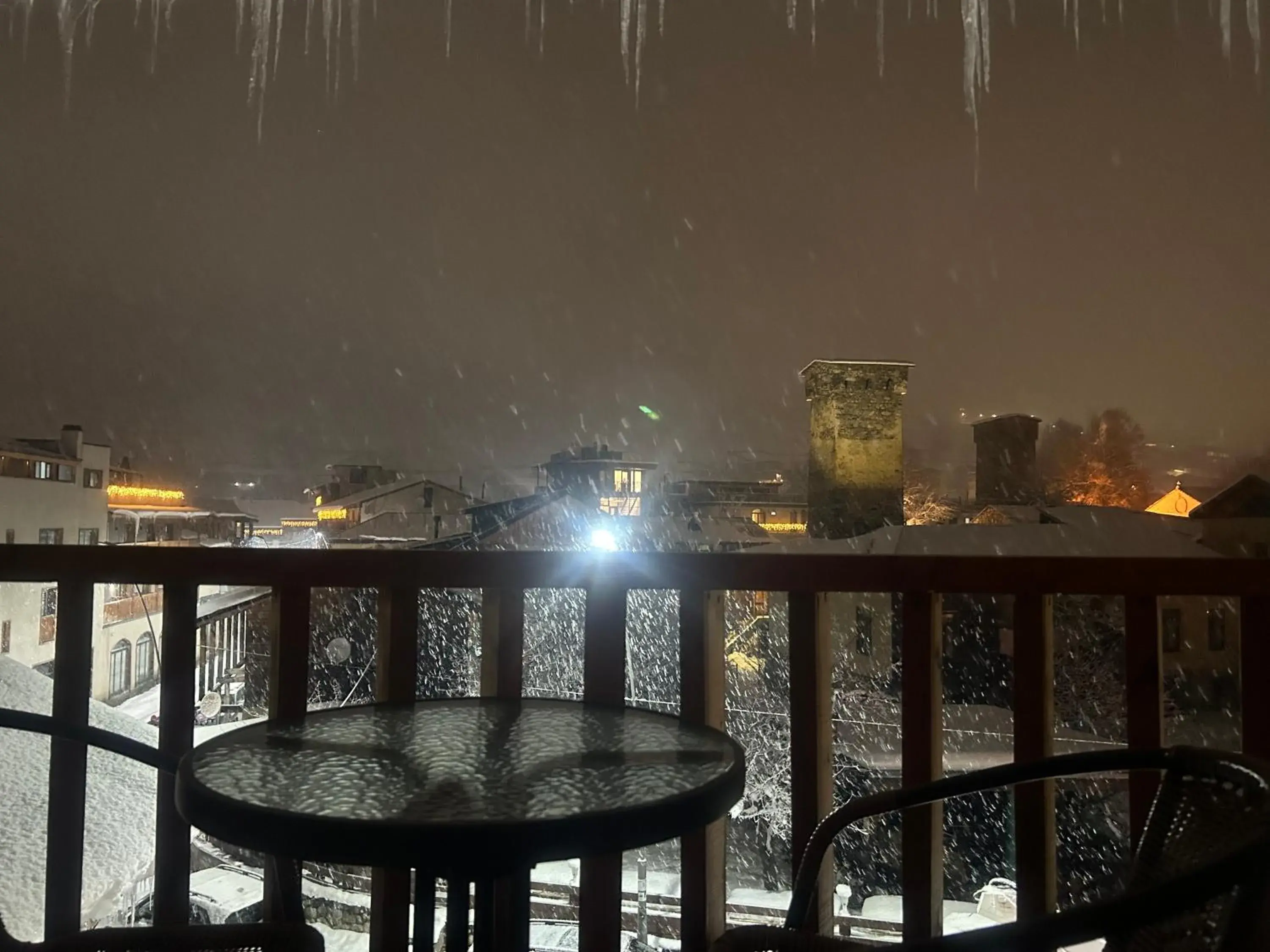 Twin Room with Balcony - single occupancy in Hotel Svanseti Twin Room with Balcony - single occupancy in Hotel Svanseti