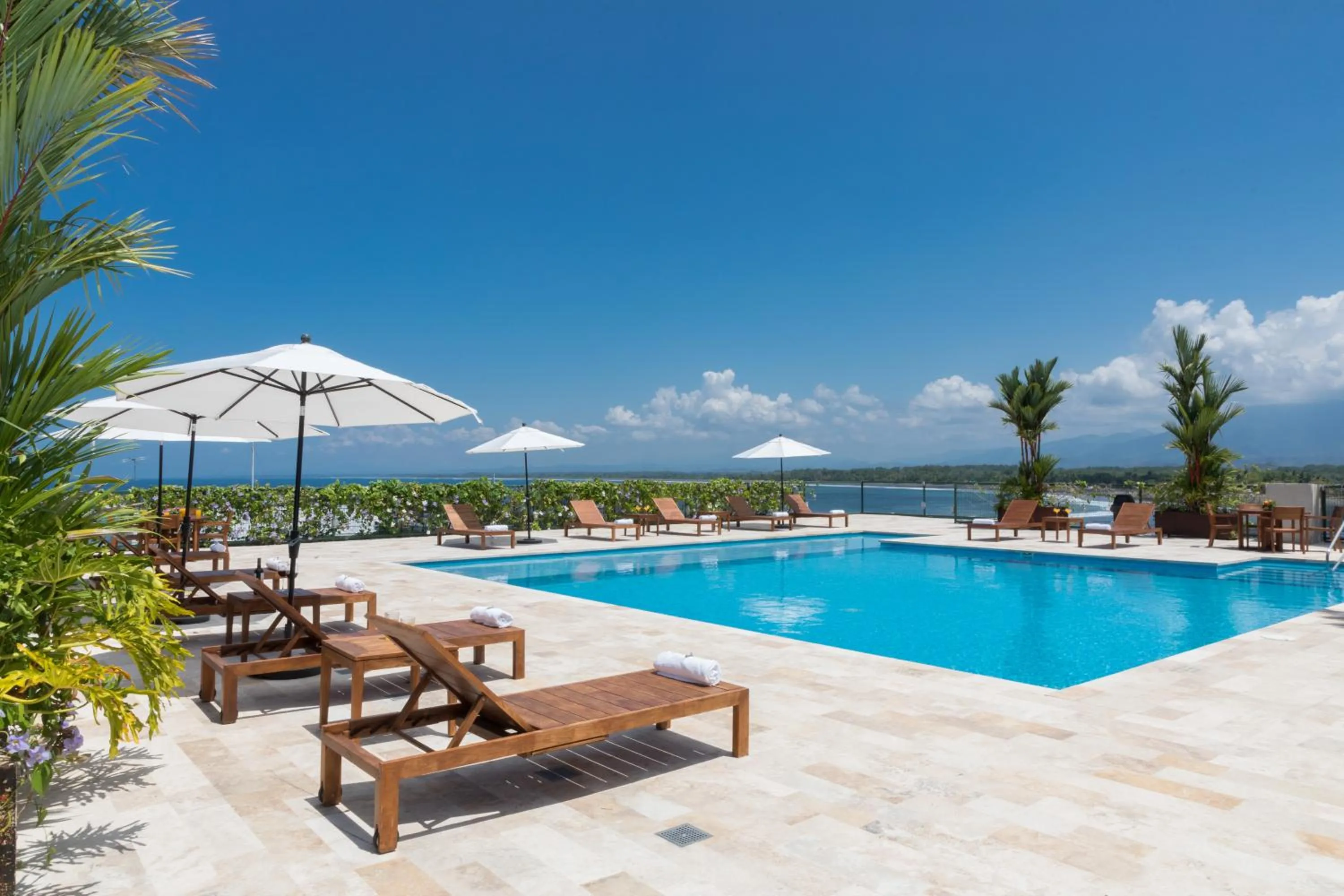 Swimming pool in Las Villas Marina Pez Vela