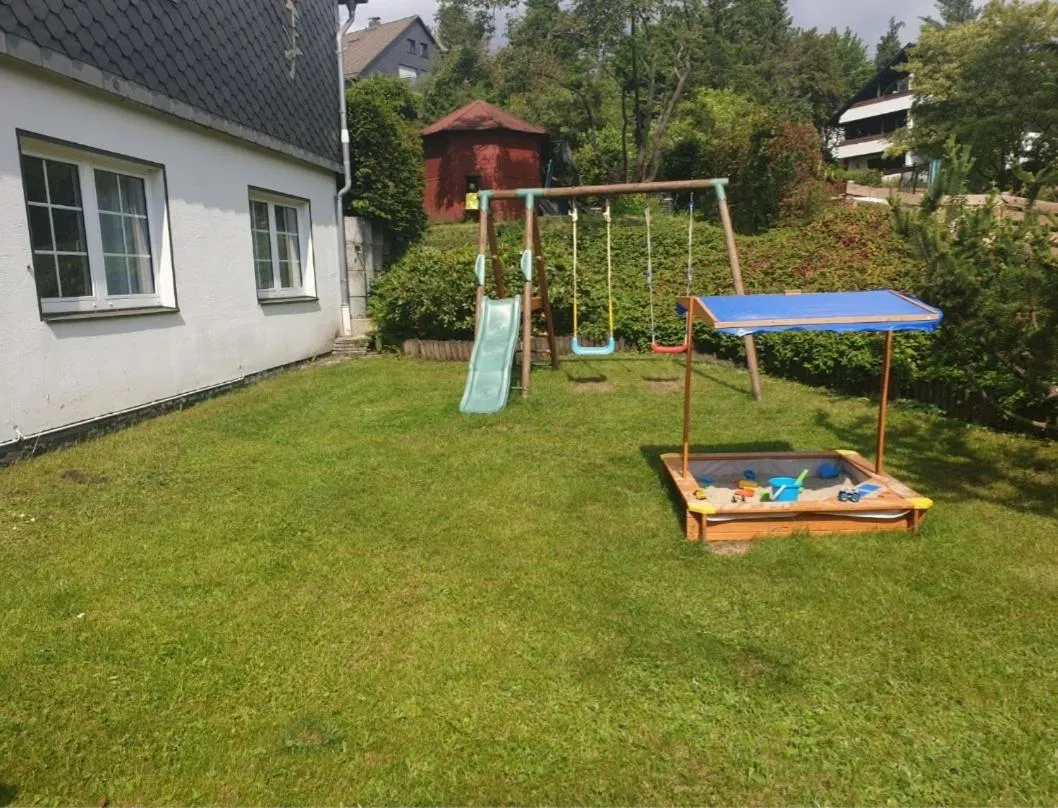 Children play ground in Ferienwohnung Rieger 1
