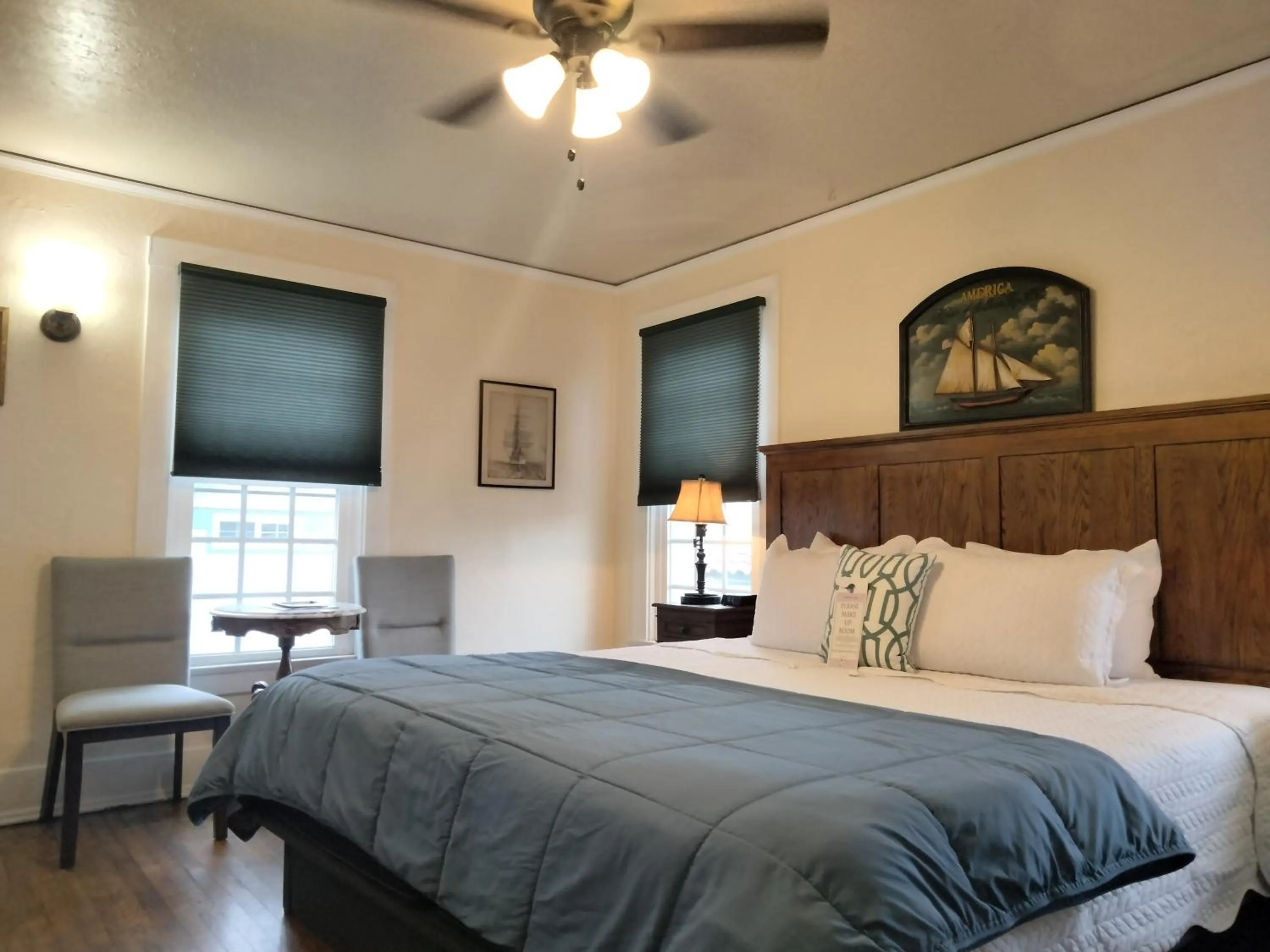 Bed in Cherokee Lodge