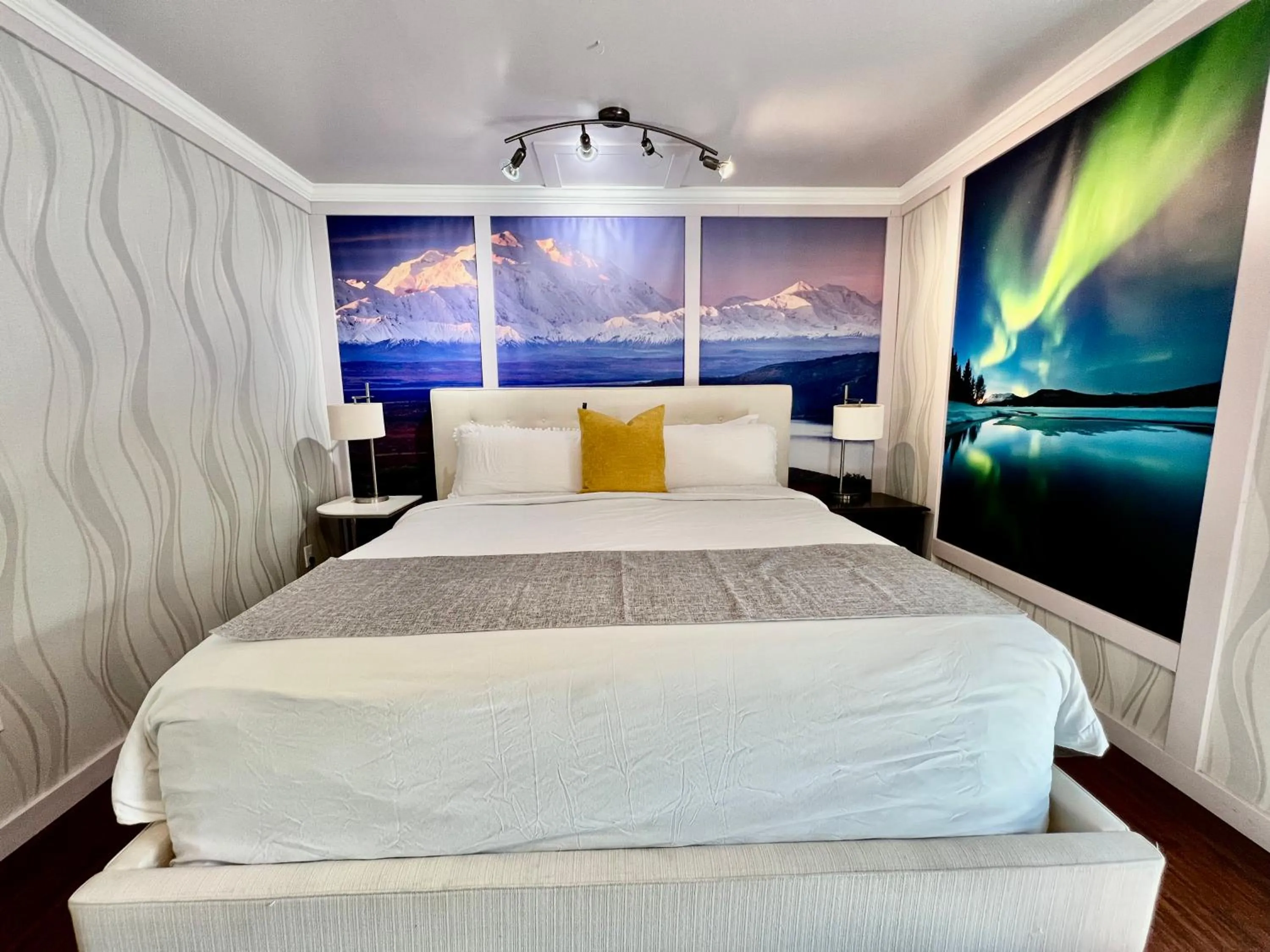 Bed in Sunshine Cottage