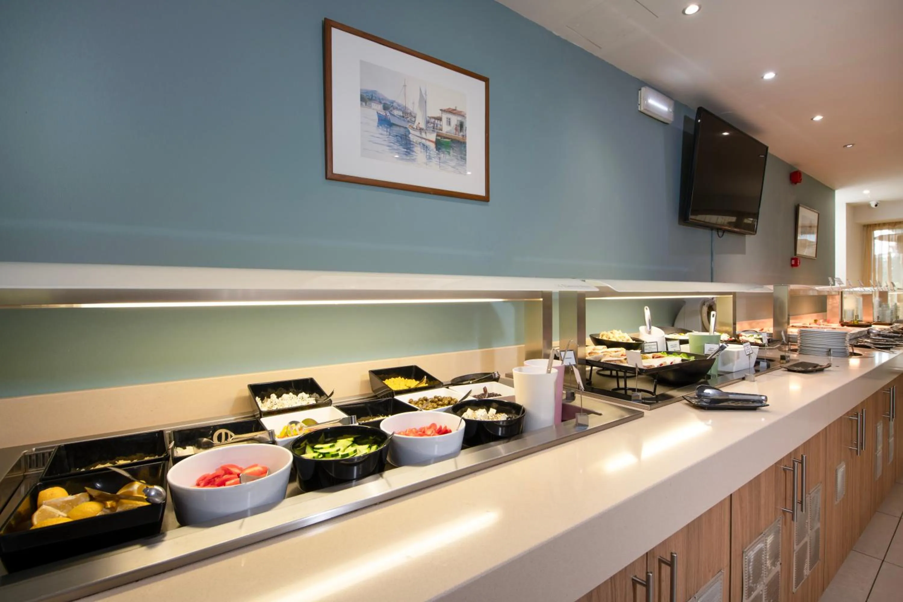 Food in Atrion Resort Hotel